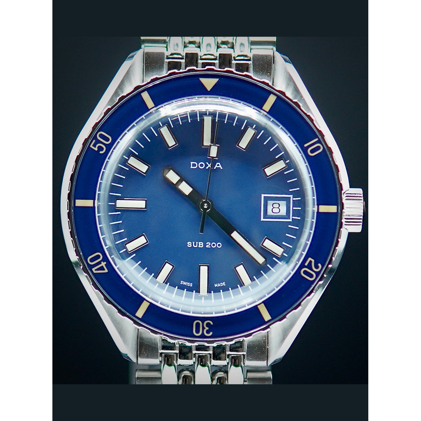 DOXA 799.10.201.10 SUB 200 Caribbean on Bracelet