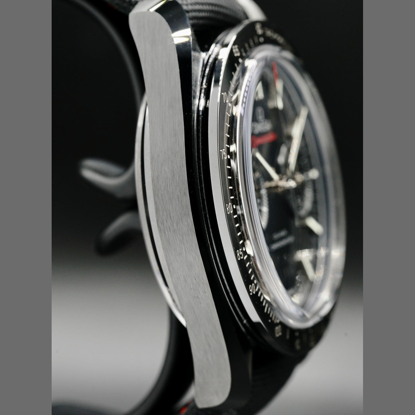 Omega 311.92.44.51.01.003 Moonwatch Co-Axial Chronograph