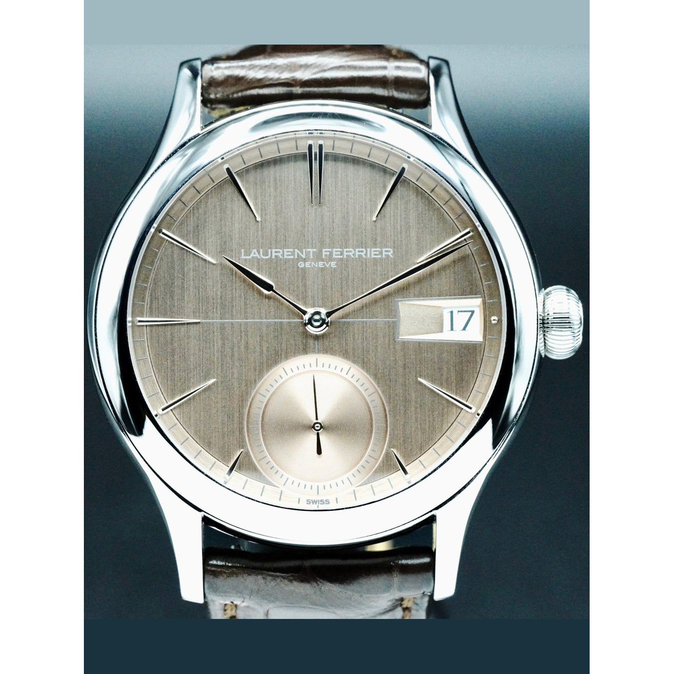 Laurent Ferrier LCF046.AC.B2G1 Classic Auto Sandstone 40mm Rose-Hued Dial