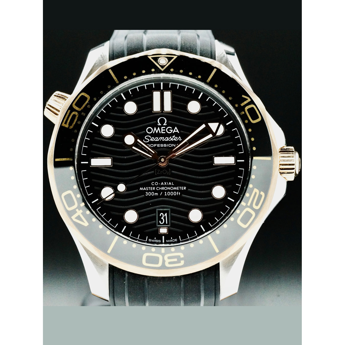 Omega 210.22.42.20.01.002 Seamaster Diver 300M Co-Axial Master Chronometer Sedna Gold