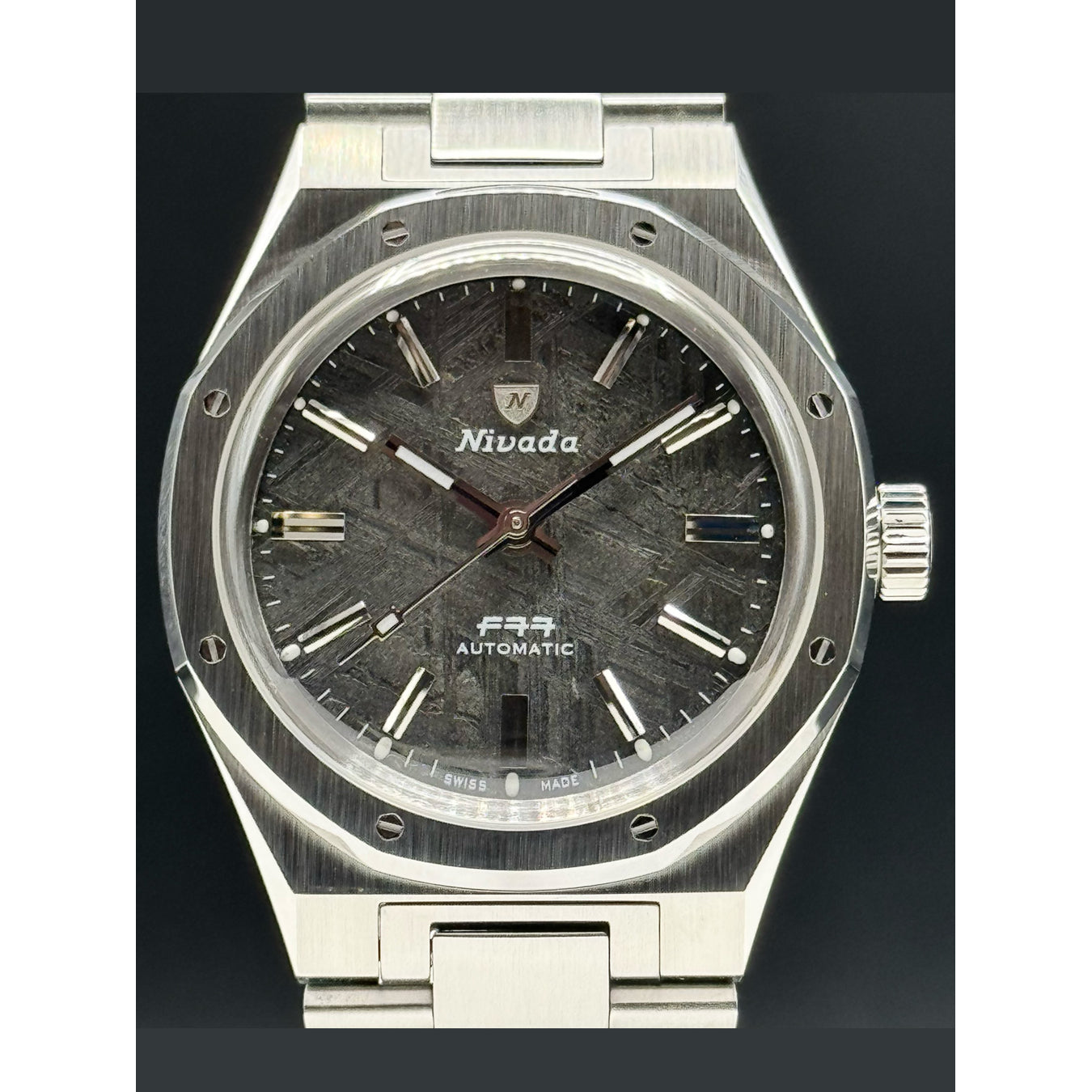 Nivada Grenchen 68008A77 F77 Meteorite
