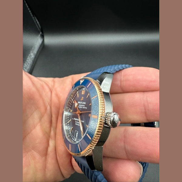 Breitling UB2010 Superocean Heritage B20 Automatic 42 on Rubber Strap