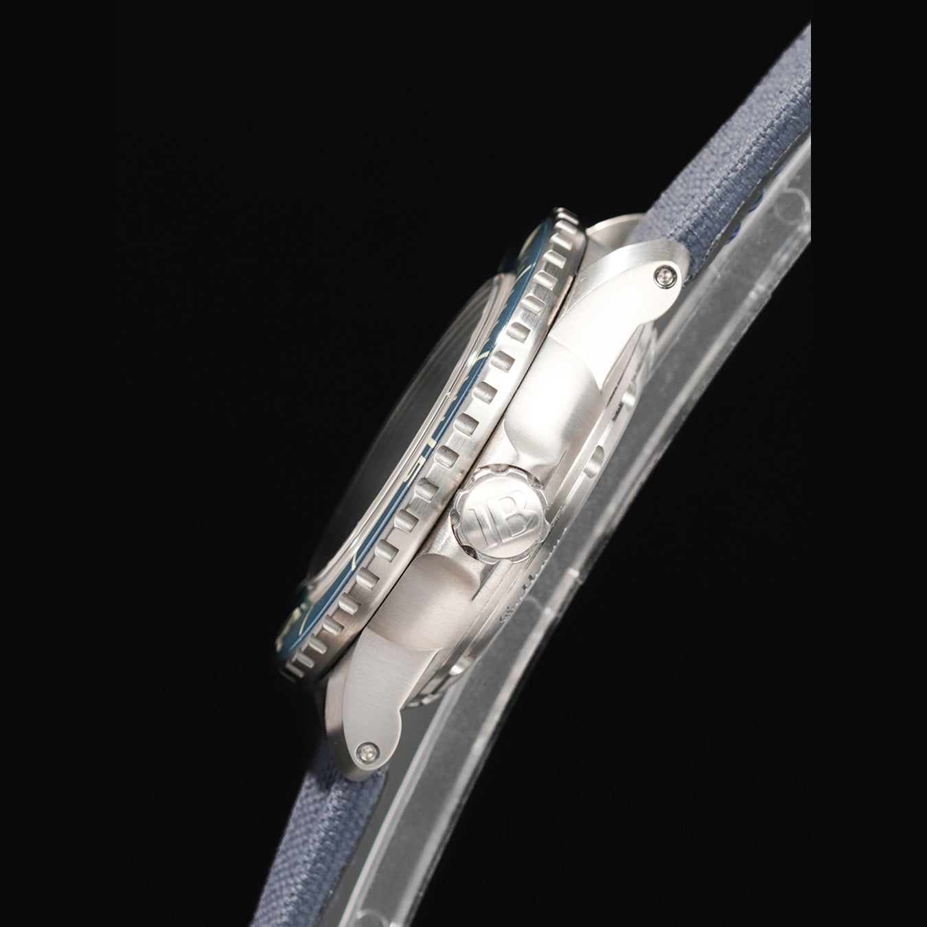 Blancpain 5010 12B40 O52B Fifty Fathoms Automatic 42mm Blue Dial