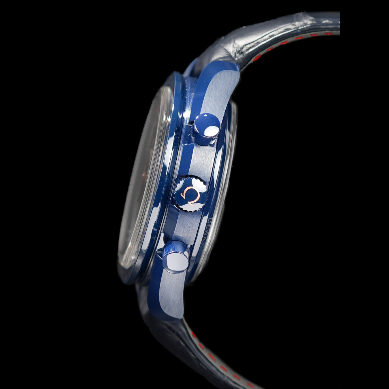 Omega 304.93.44.52.03.002 Speedmaster Moonwatch Blue Side of The Moon
