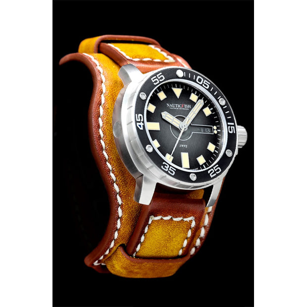 Schaumburg Watch Thûsunt Zwey Zwarz Superbird