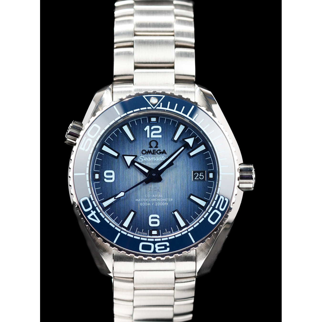 Omega 215.30.40.20.03.002 Seamaster Planet Ocean 600M Summer Blue