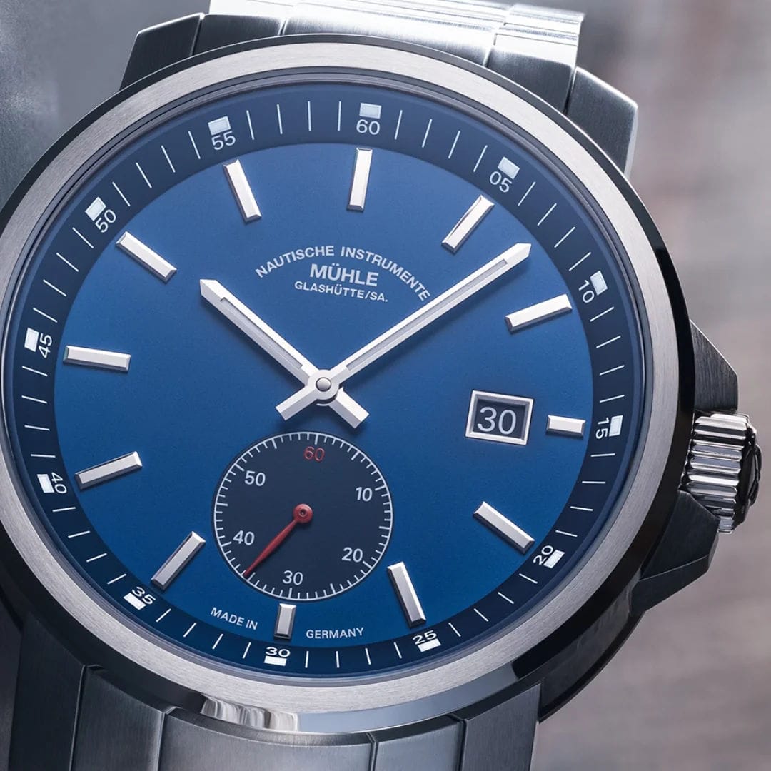 Mühle Glashütte M1-25-82-MB 29ER Big Small Second On Bracelet