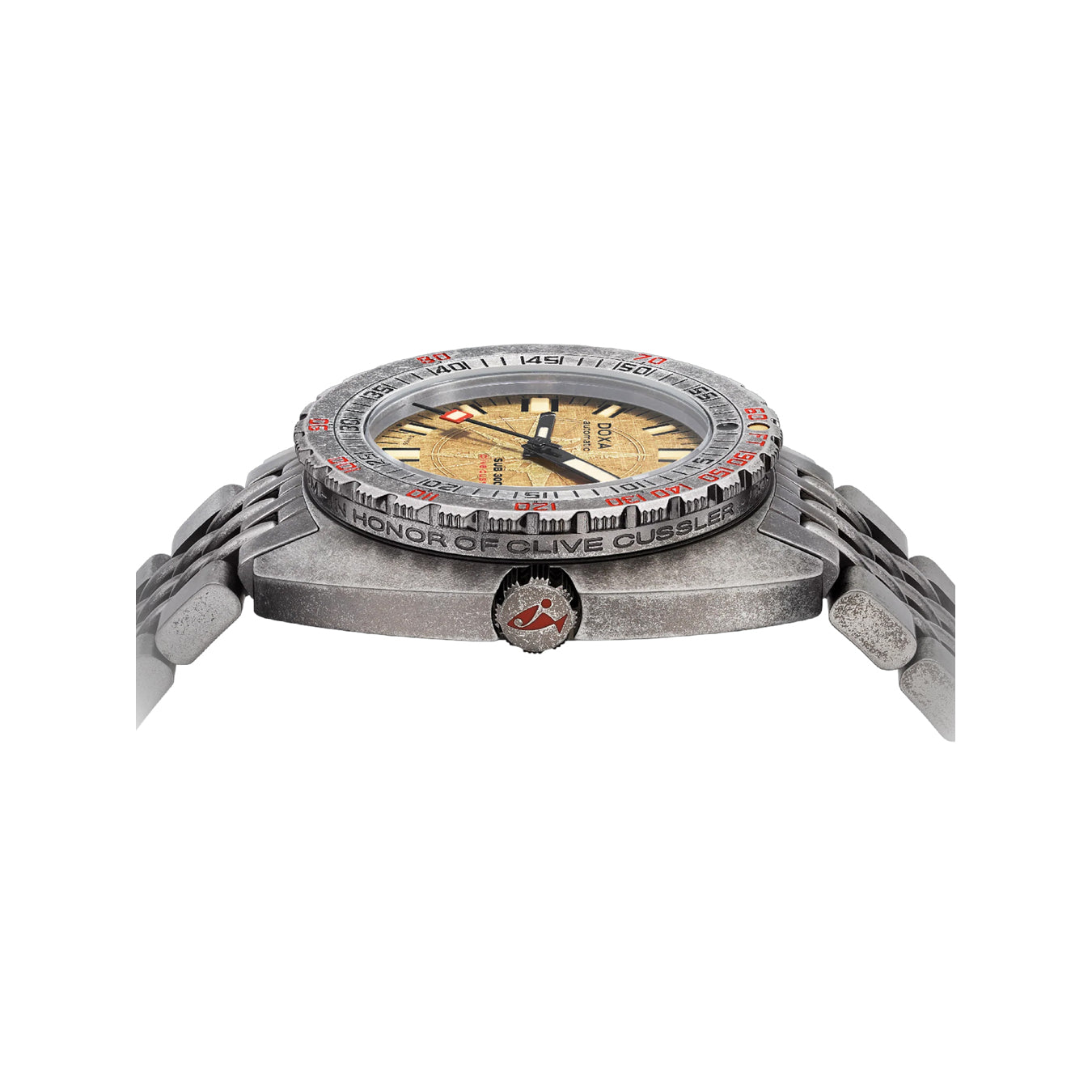 DOXA Sub 300T Clive Cussler 840.80.031.15 on bracelet