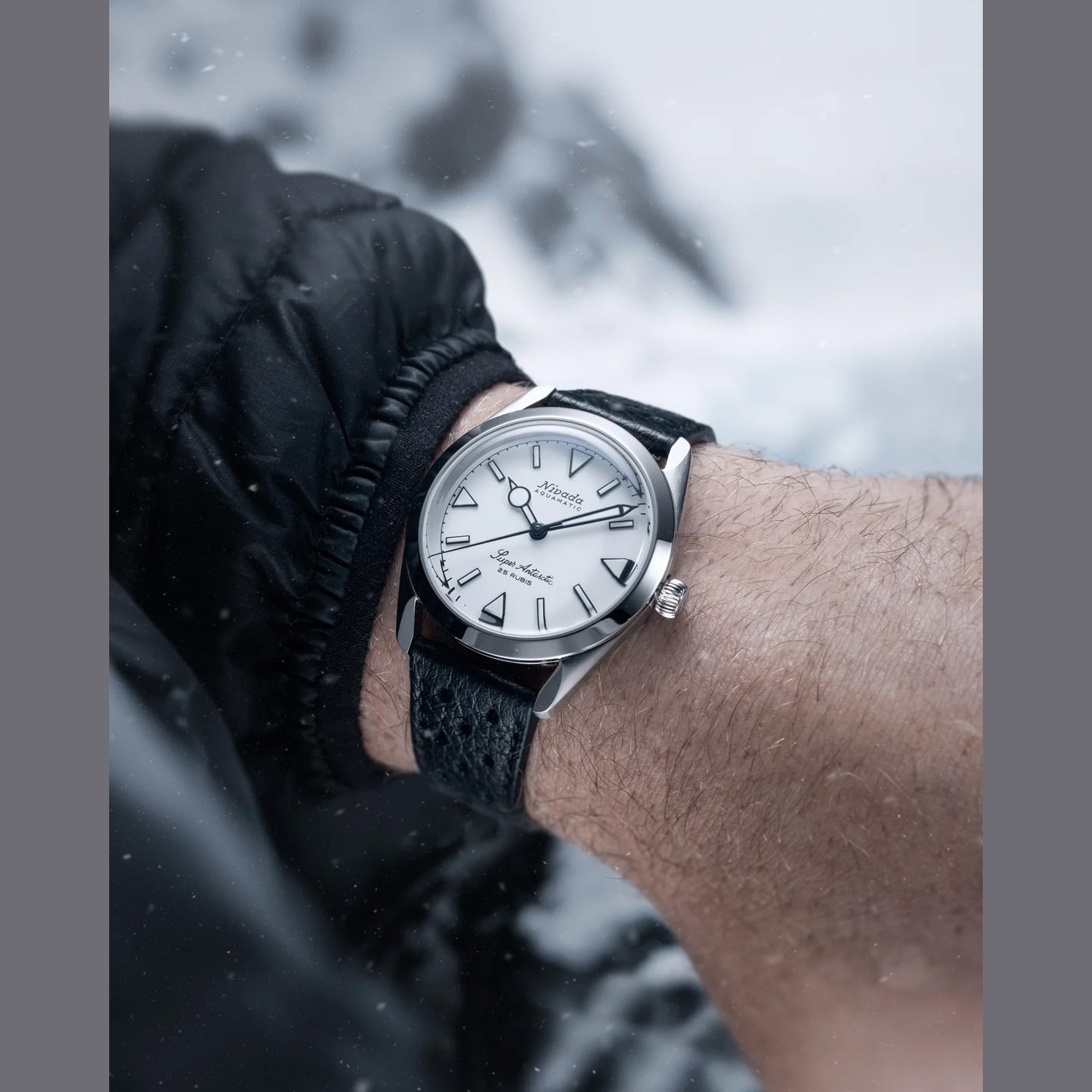 Nivada Grenchen 32065A10 Super Antarctic White Black Racing Strap