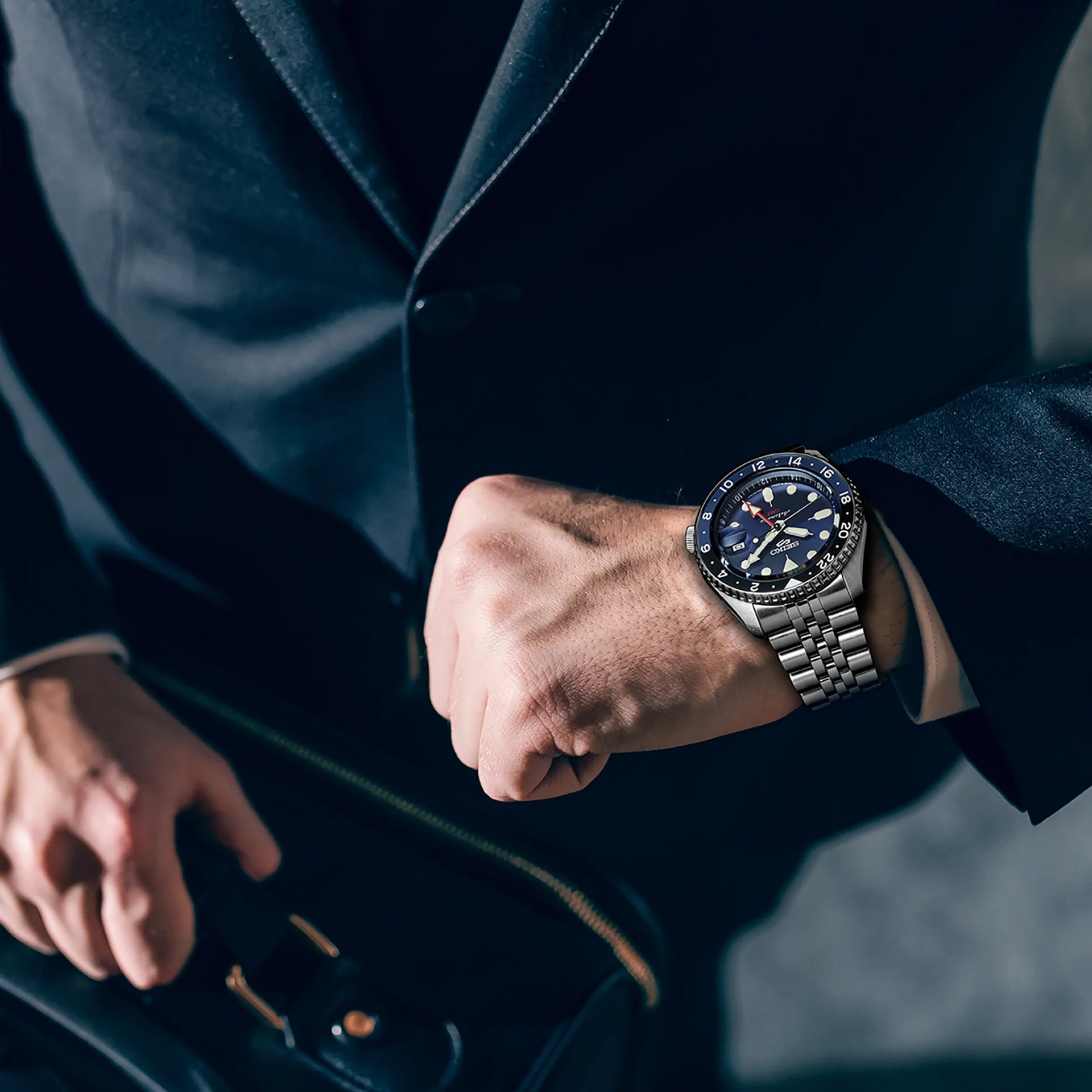 Seiko 5 Sports GMT SSK003