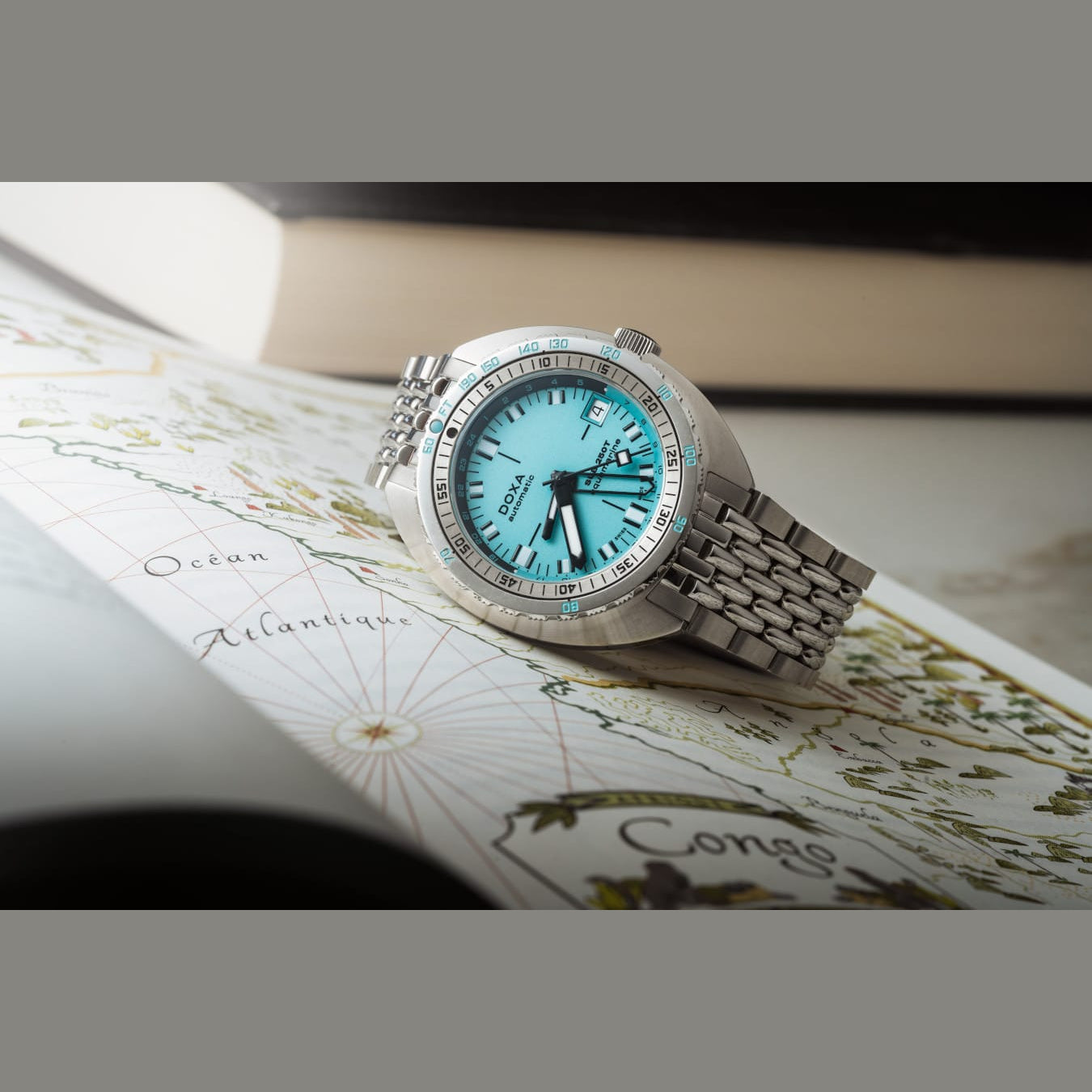 DOXA 855.10.241.10 SUB 250T GMT Aquamarine On Stainless Steel Bracelet