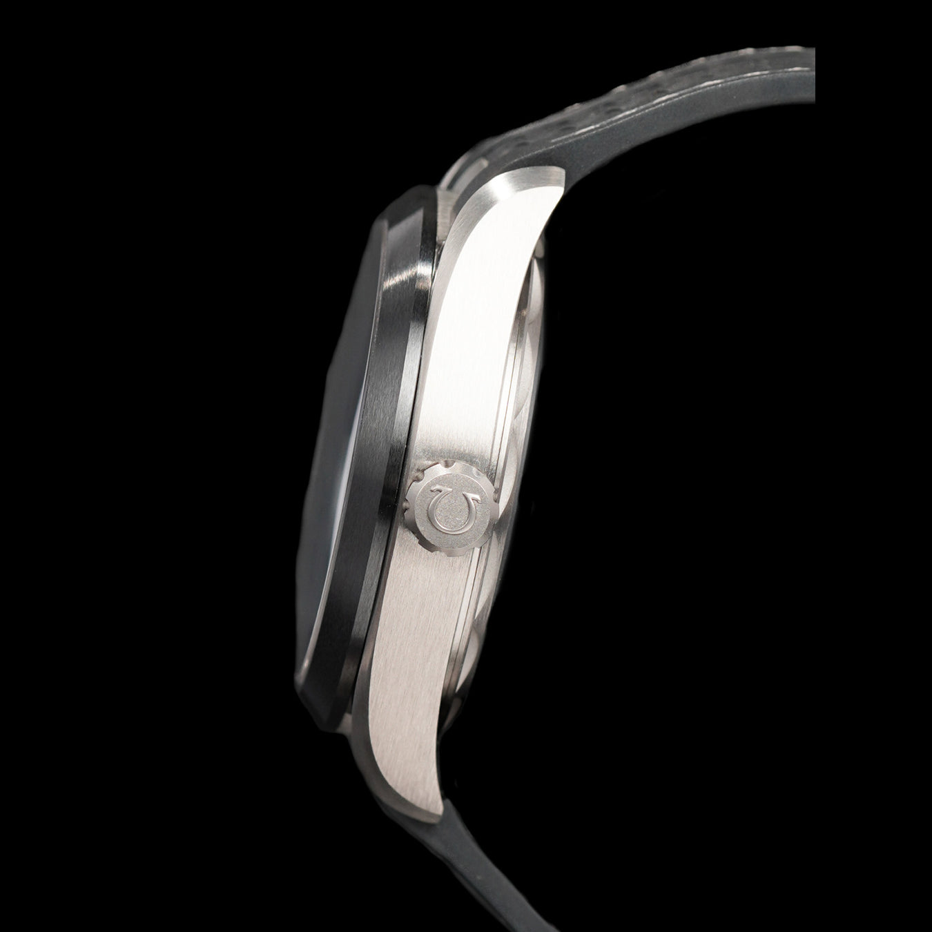 Omega 220.92.43.22.99.001 Seamaster Titanium Chronometer