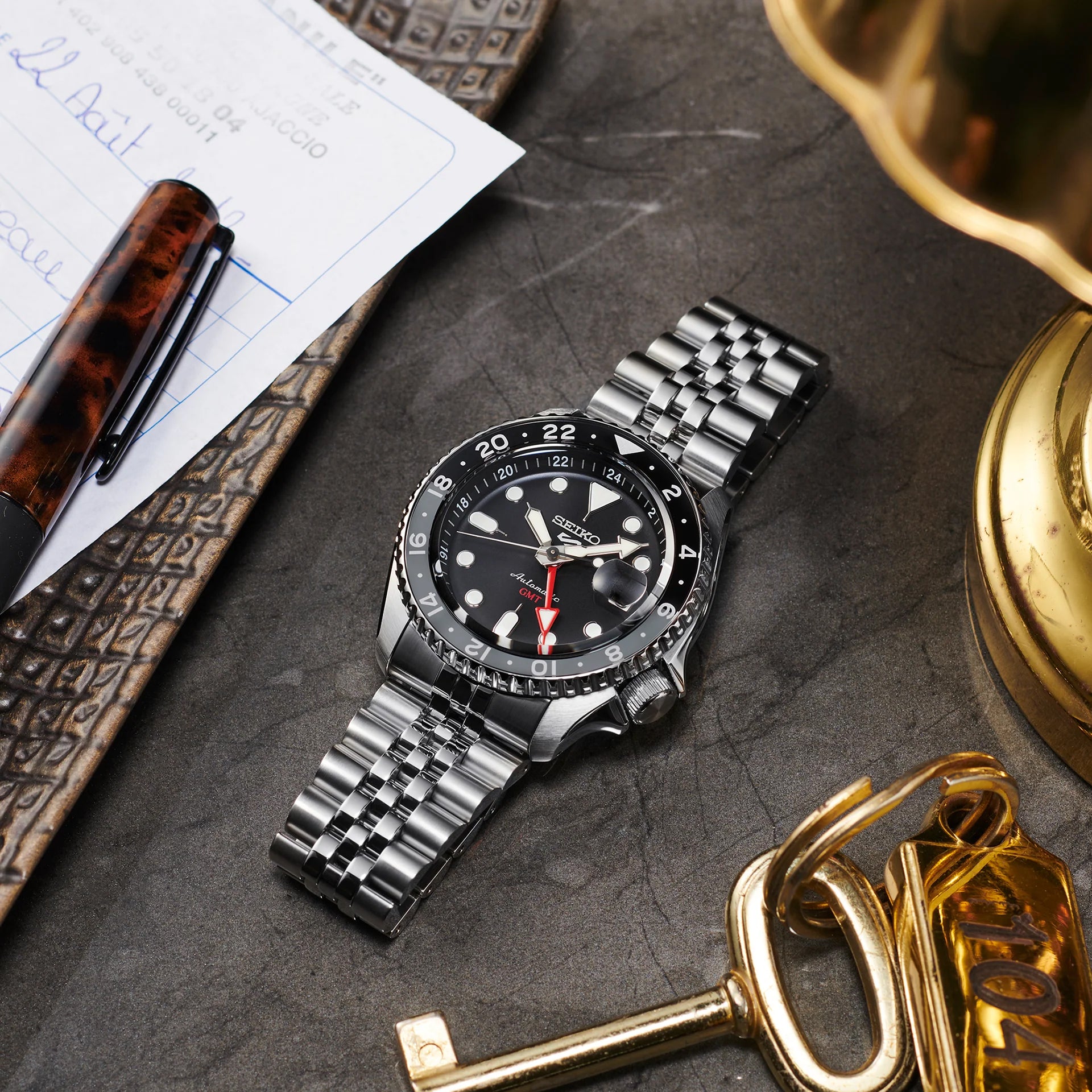 Seiko 5 Sports GMT SSK001