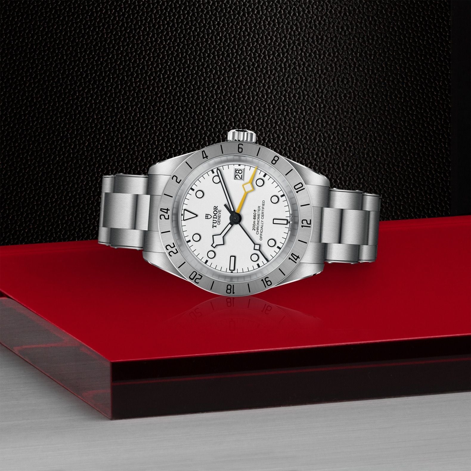 TUDOR Black Bay Pro M79470-0004
