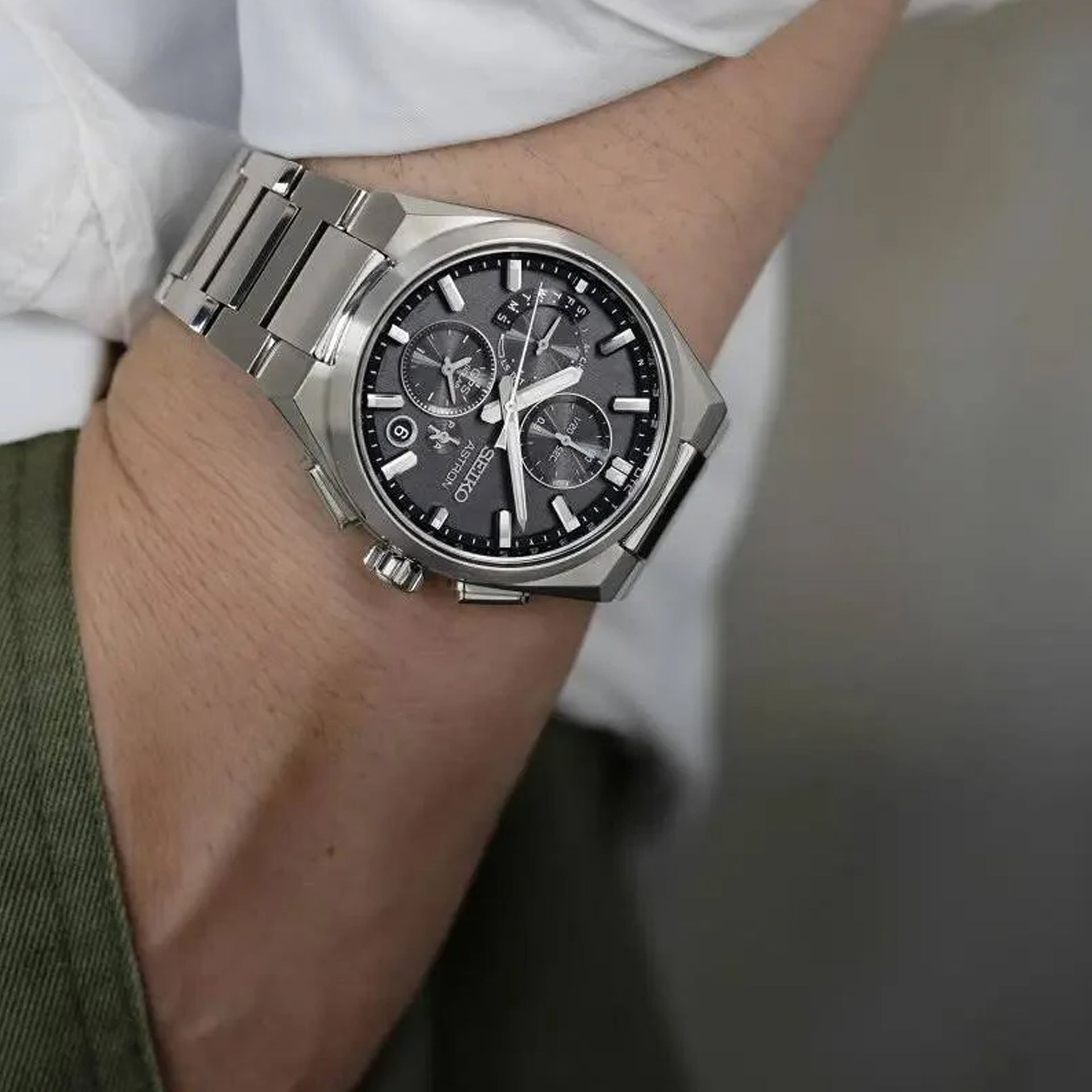 Seiko Astron SSH163