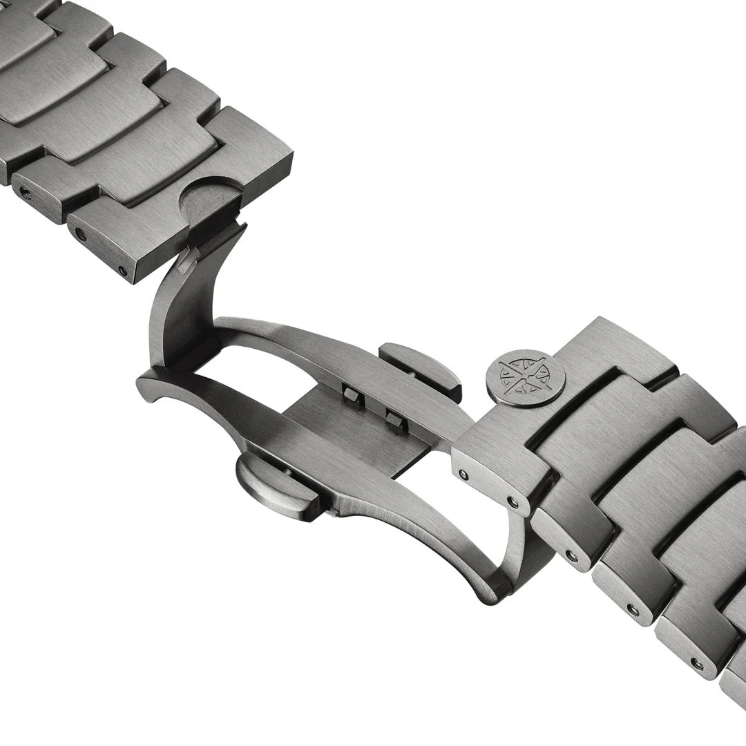 Bremont ALT42-MT-TI-BKBK-B Altitude MB Meteor on Bracelet