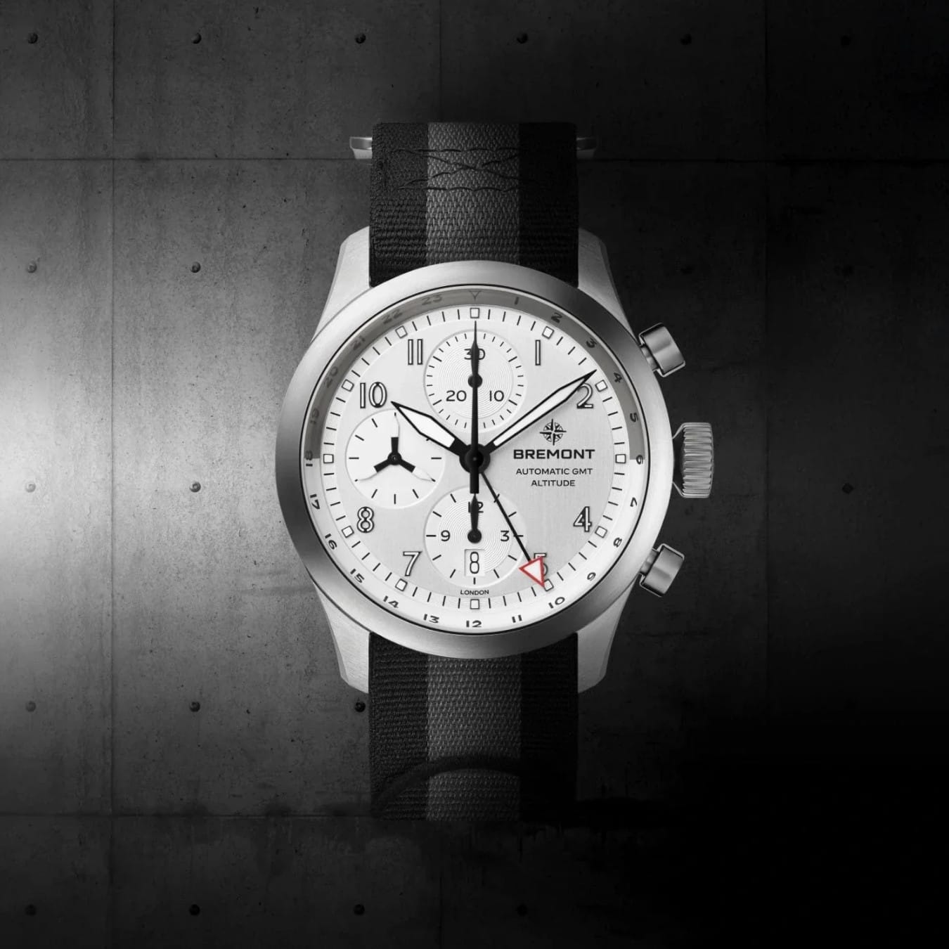 Bremont ALT42-CHR-G-SS-SI-N-S Altitude Chronograph Gmt On Nato Strap