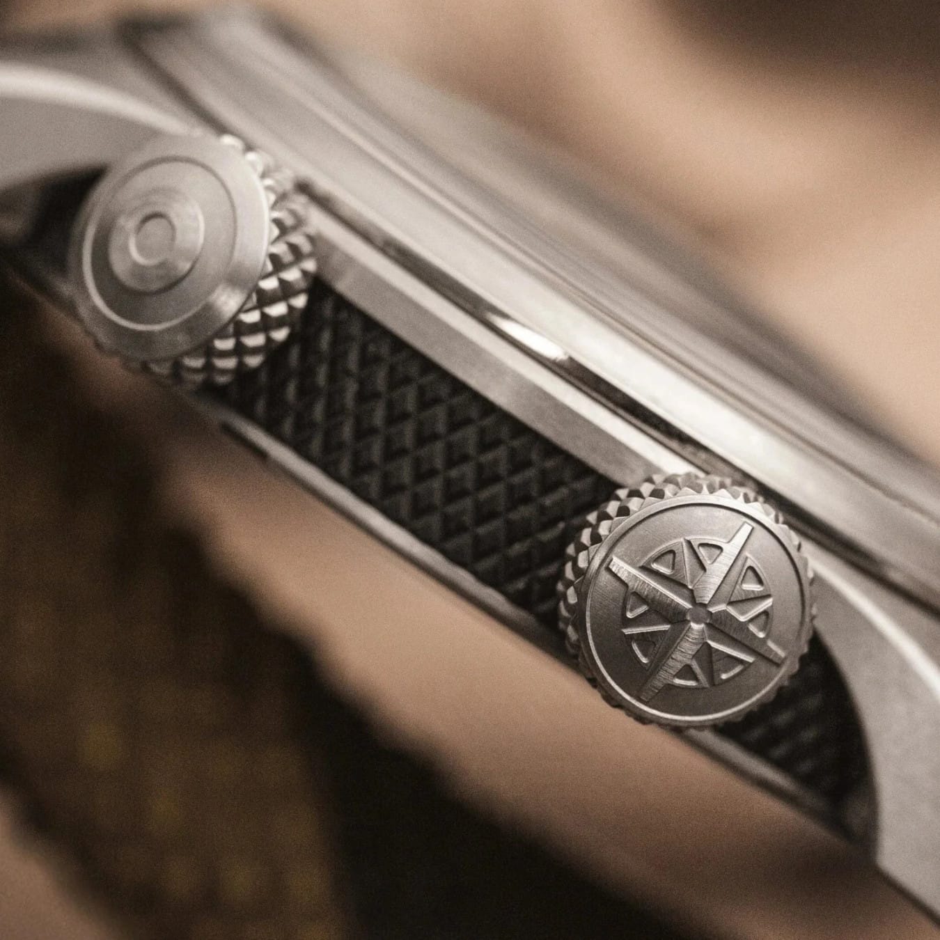 Bremont ALT42-MT-TI-BKBK-N-S Altitude MB Meteor On Nato Strap