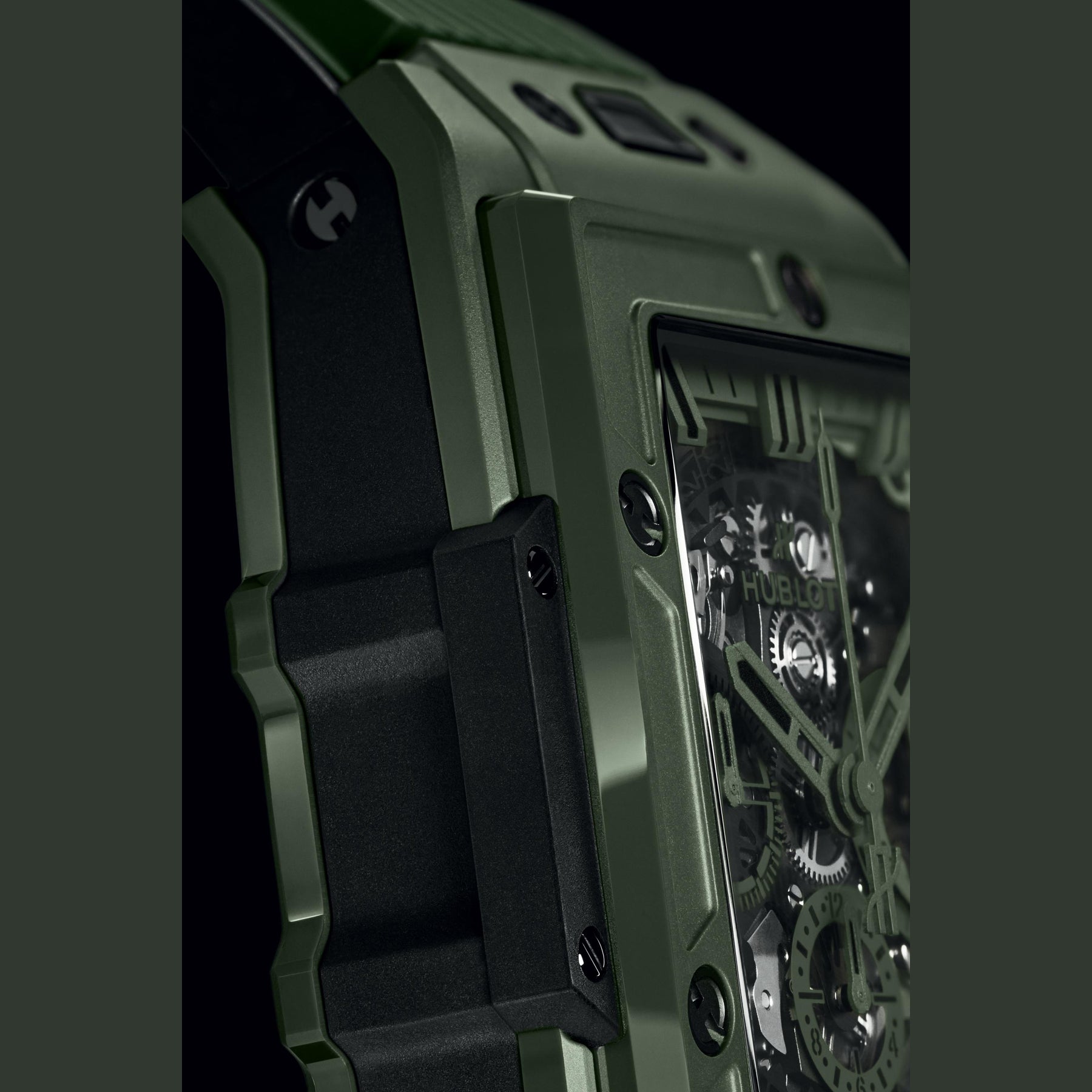 Hublot 642.GX.5210.RX Spirit Of Big Bang Dark Green Ceramic