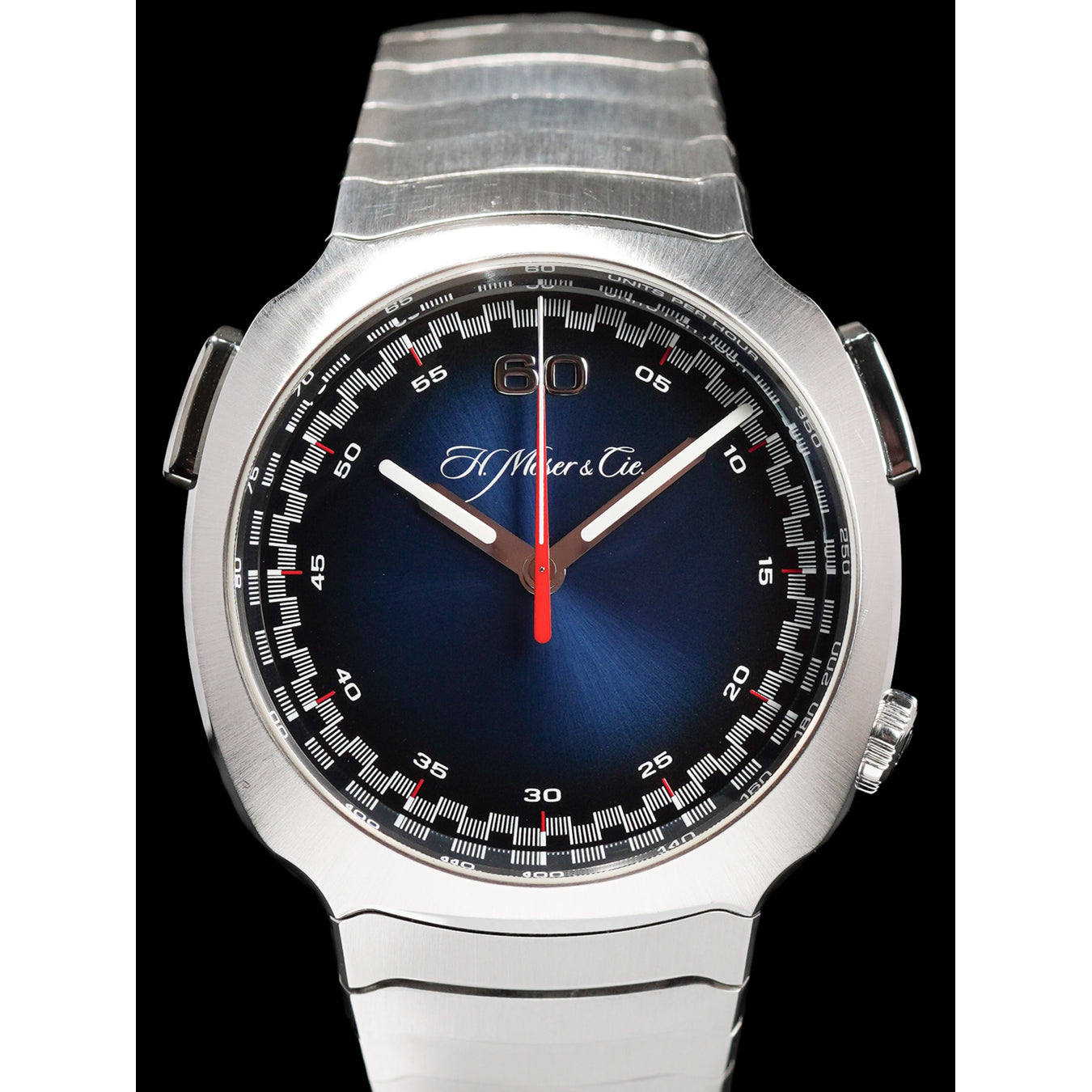 H. Moser & Cie. Streamliner Flyback Chronograph 6902-1201