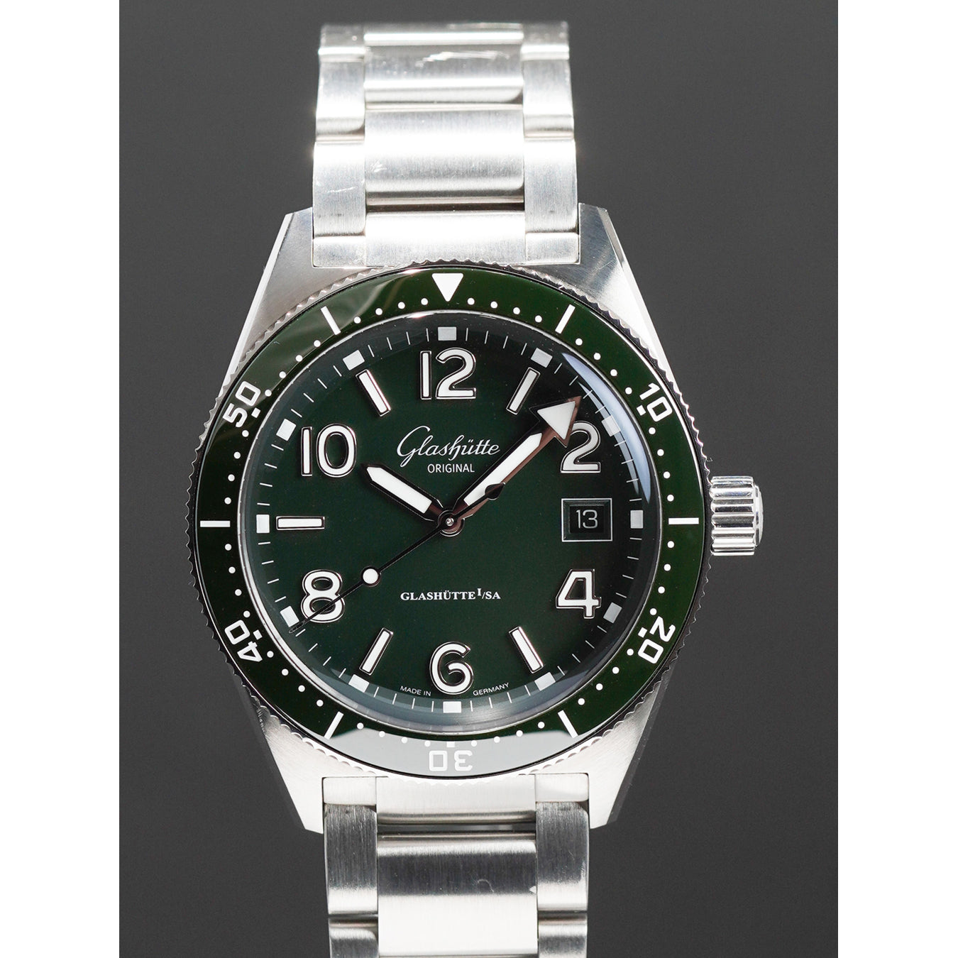Glashütte Original 1-39-11-13-83-70 SeaQ Reed Green Dial On Bracelet