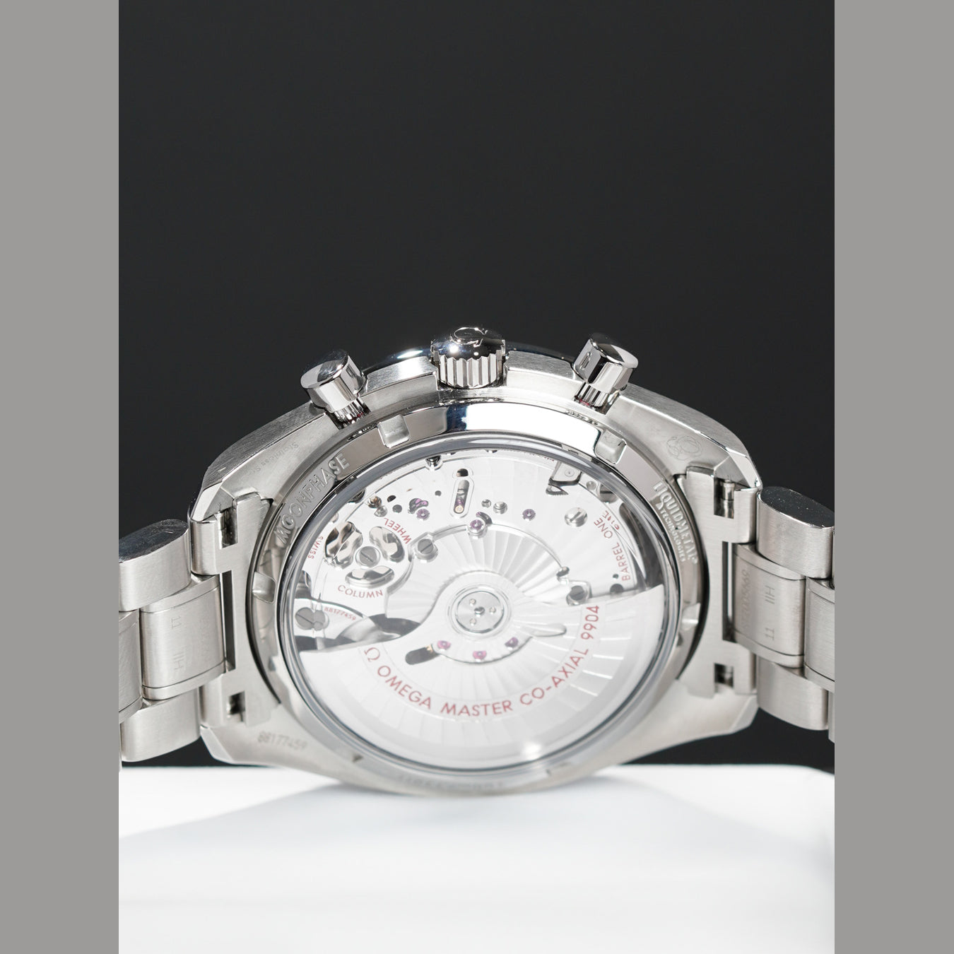 Omega 304.30.44.52.01.001 Speedmaster Moonwatch Master Chronometer Moonphase Chronograph on Bracelet