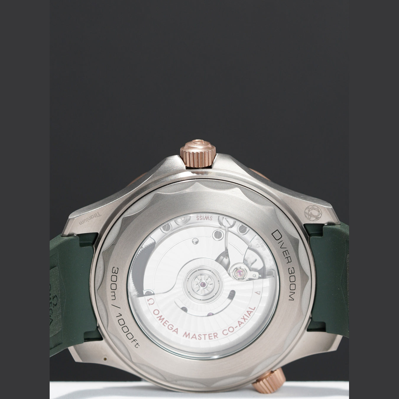Omega 210.92.42.20.10.001 Seamaster Diver 300M Green Dial Titanium Bronze Gold On Rubber Strap