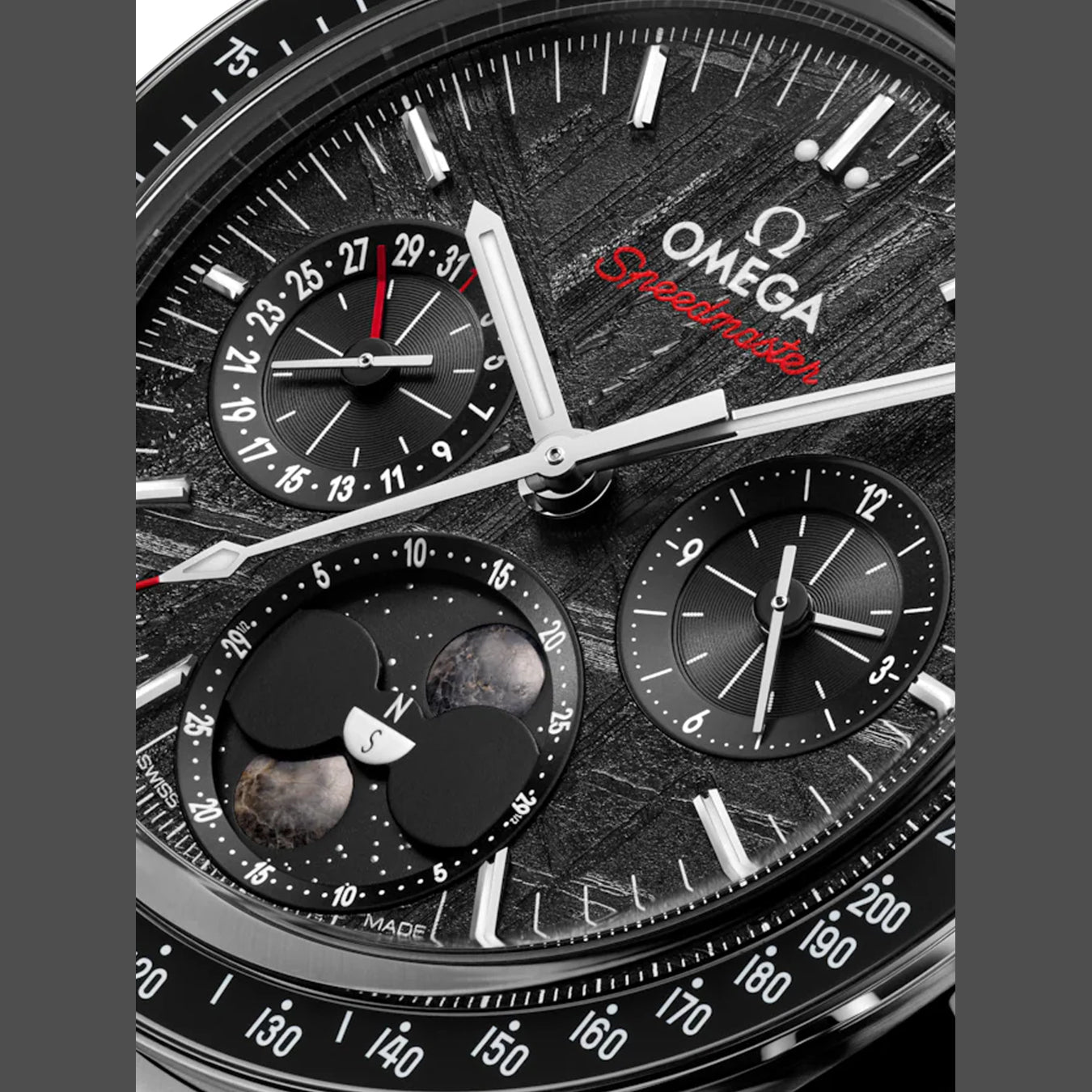 Omega Speedmaster Moonphase Meteorite Black 304.30.43.52.01.001