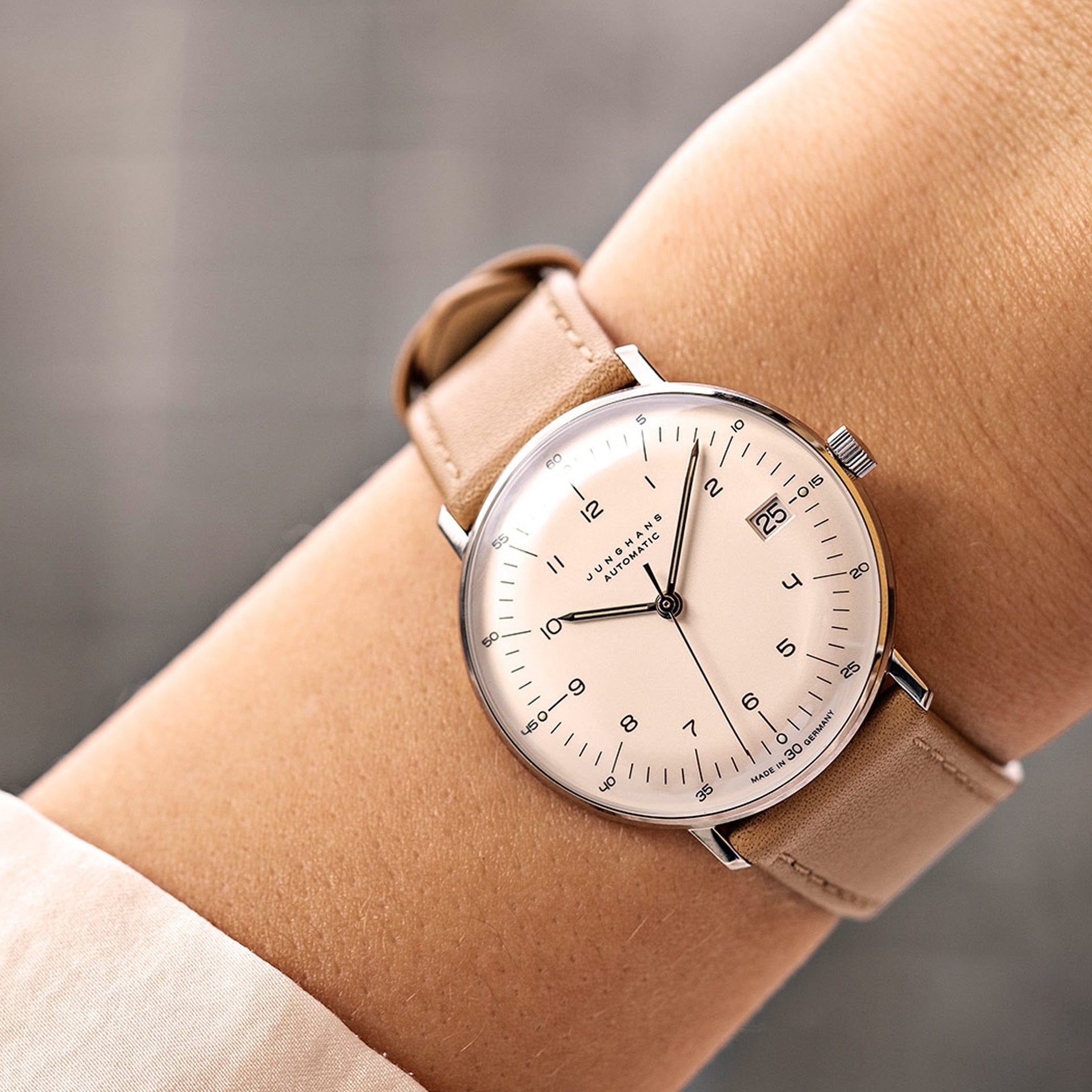 Junghans Max Bill Kleine Automatic 027/4107.02