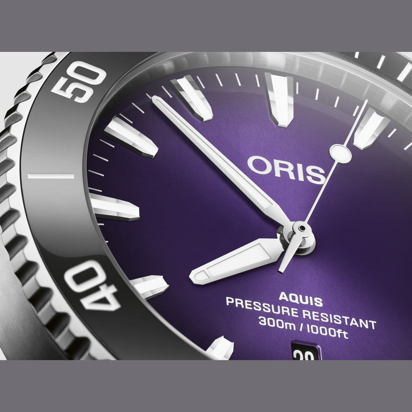 Oris 01 733 7789 4158-07 8 23 04PEB Aquis Date Taste Of Summer 43.5mm