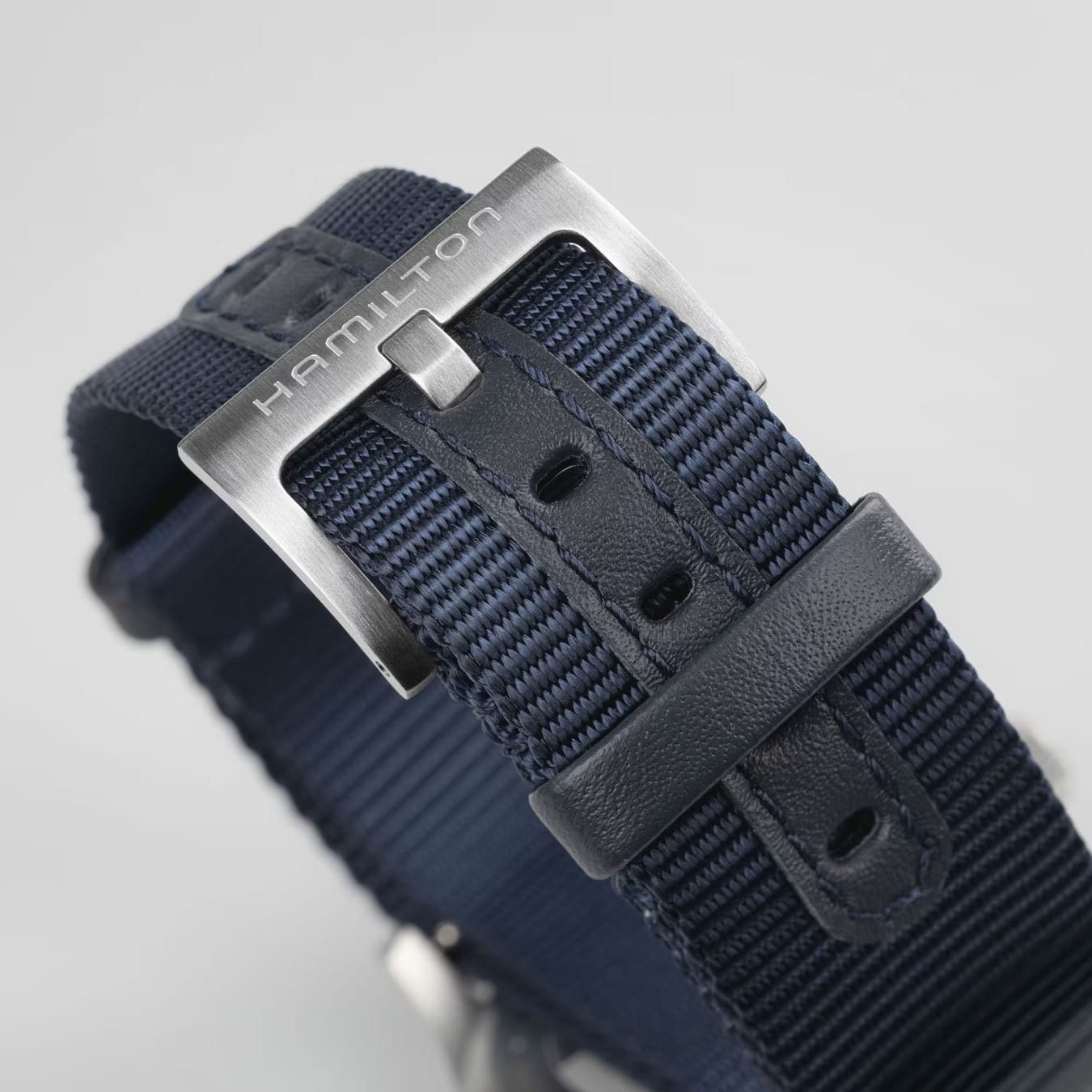 Hamilton H69439940 Khaki Field Mechanical 38mm