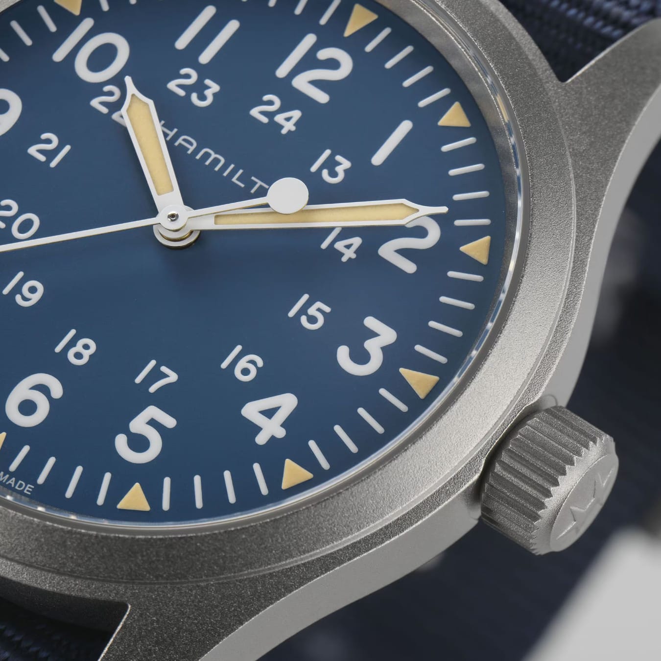 Hamilton H69439940 Khaki Field Mechanical 38mm