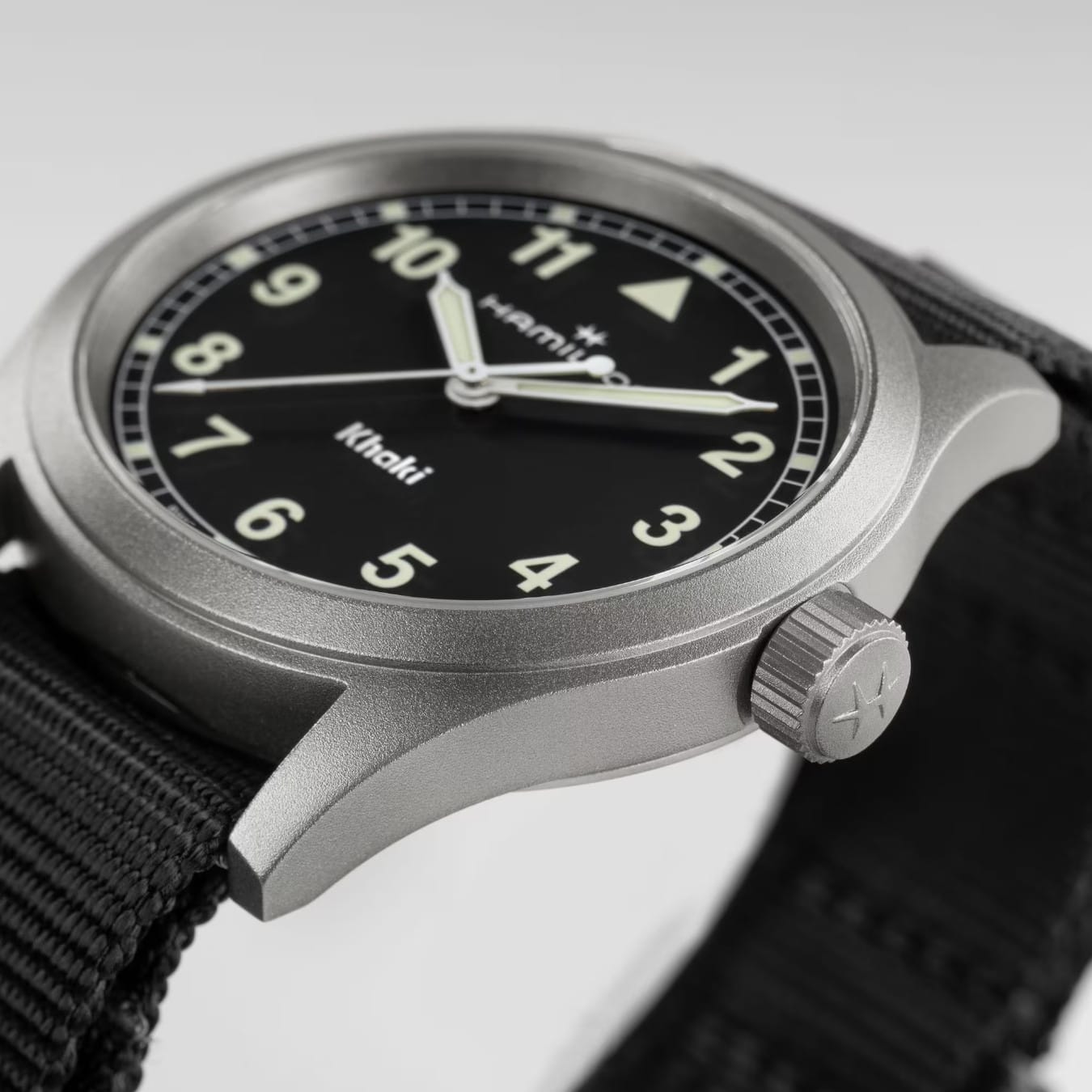 Hamilton H69401430 Khaki Field Quartz 38mm