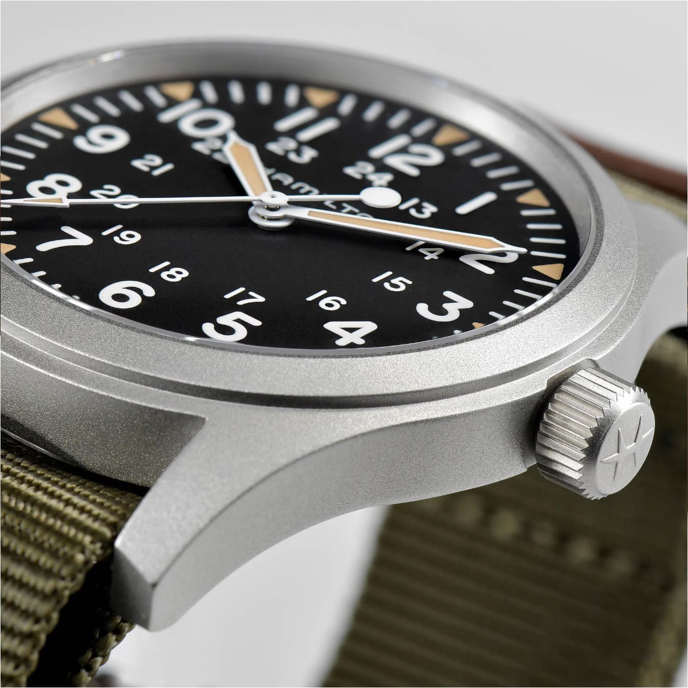 Hamilton H69529933 Khaki Field Mechanical 42mm