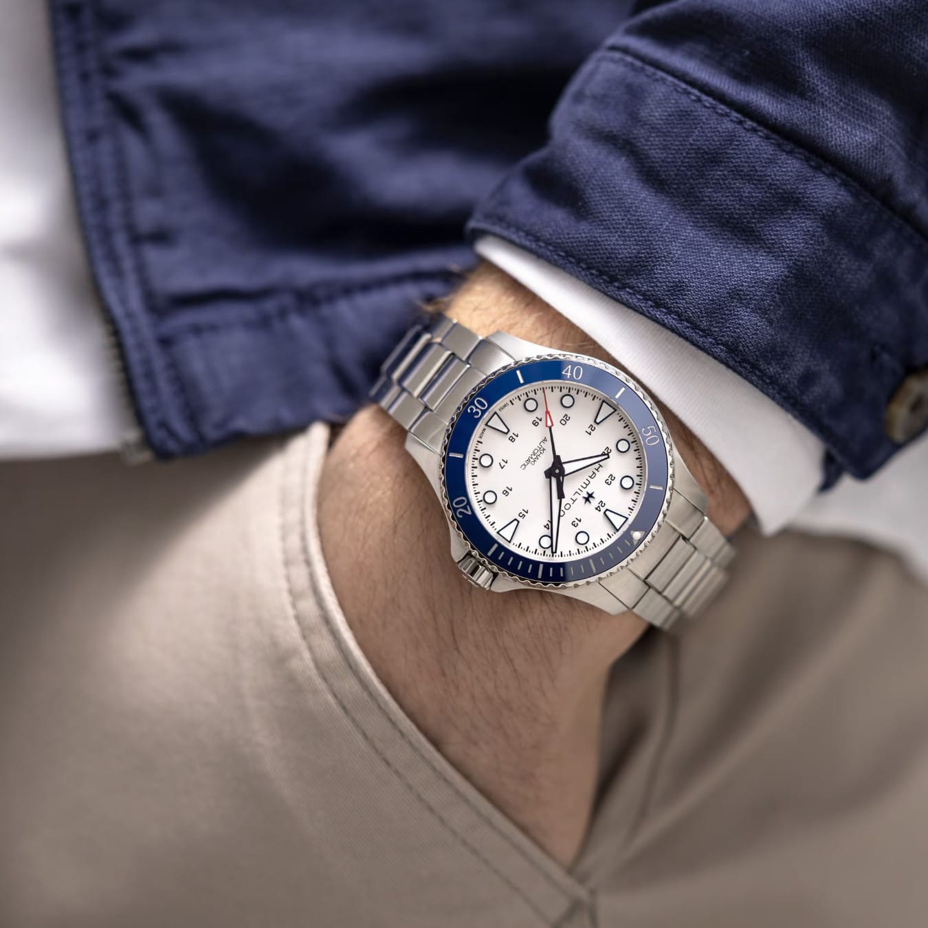 Hamilton H82505150 Khaki Navy Scuba Auto 43mm