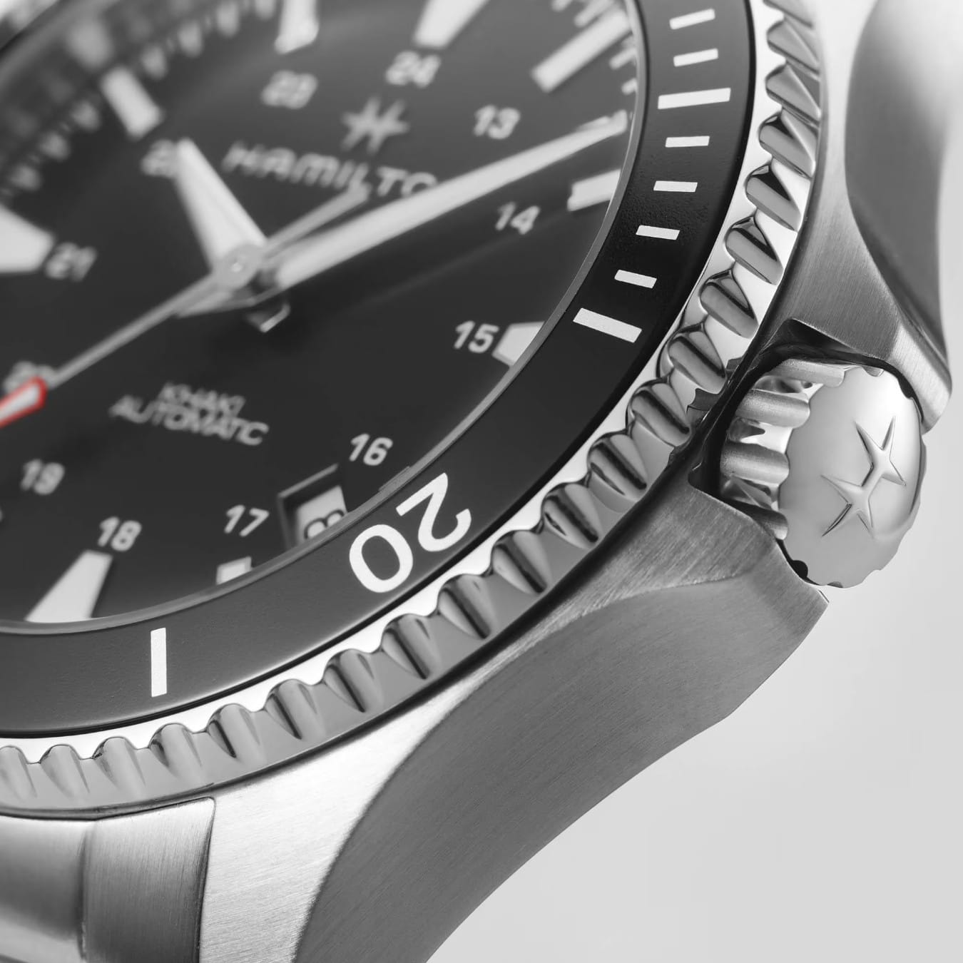 Hamilton H82335131 Khaki Navy Scuba Auto 40mm