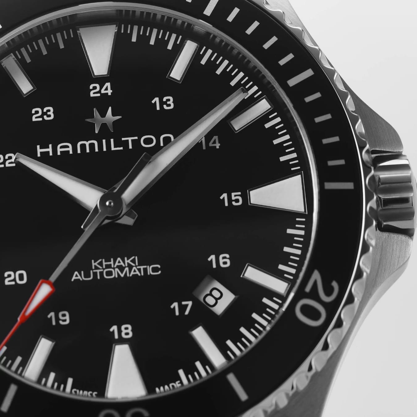 Hamilton H82335131 Khaki Navy Scuba Auto 40mm