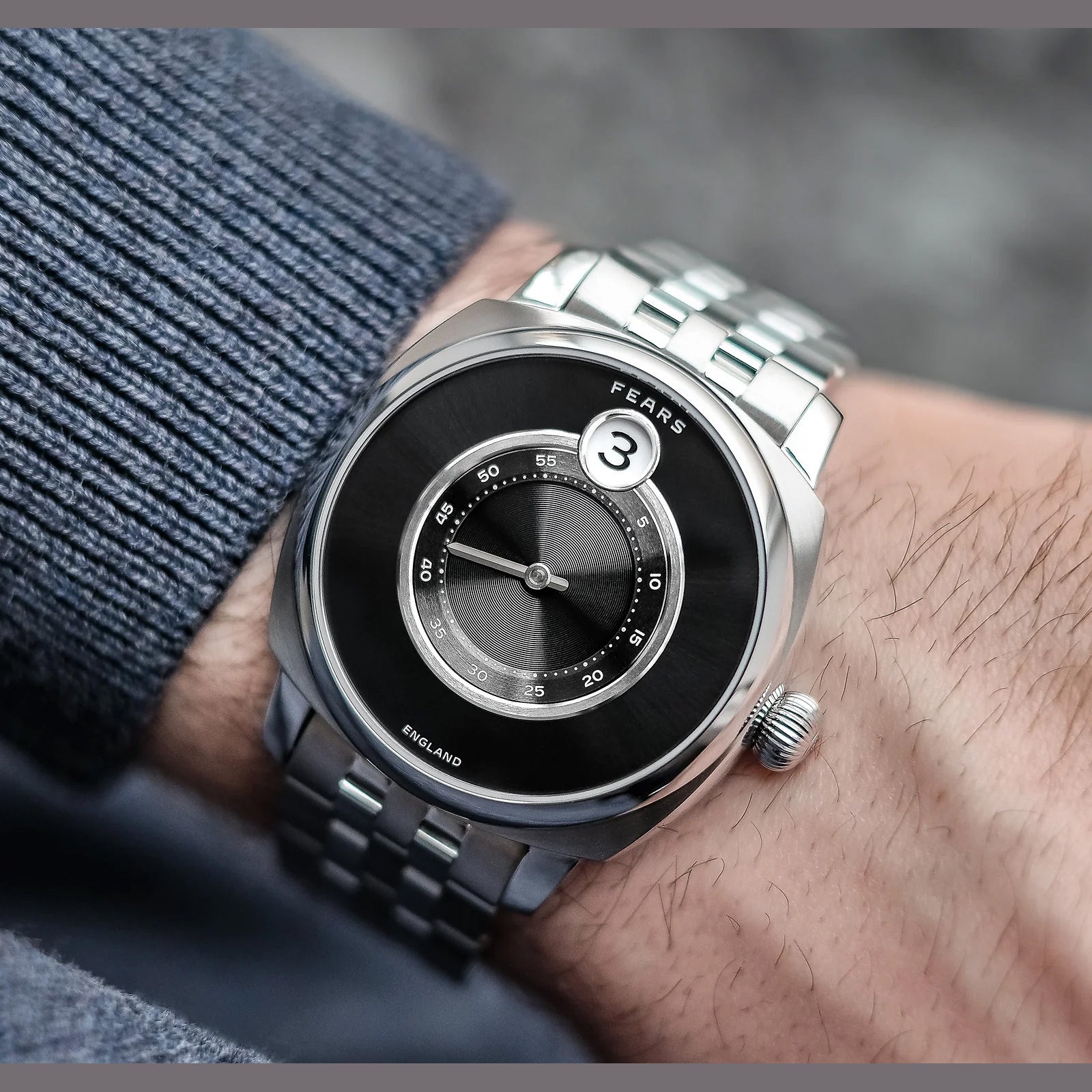 Fears BS240.500A.113.002 Brunswick 40.5 Jump Hour Raven Black on Stainless Steel Bracelet