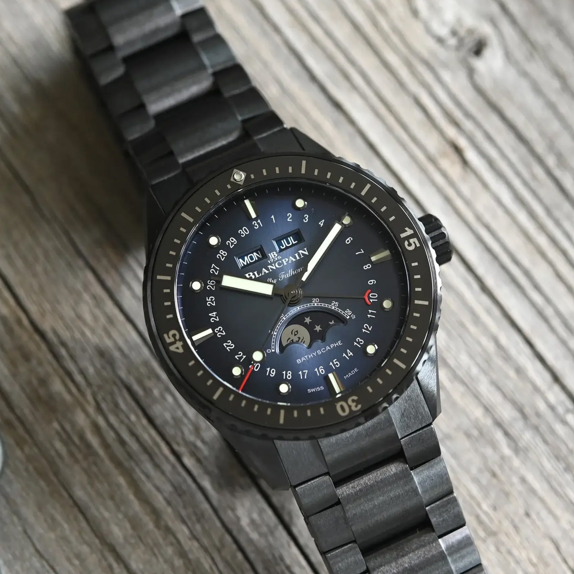 Blancpain 5054 0140 O52A Bathyscaphe Quantième Complet Phases de Lune Blue Dial