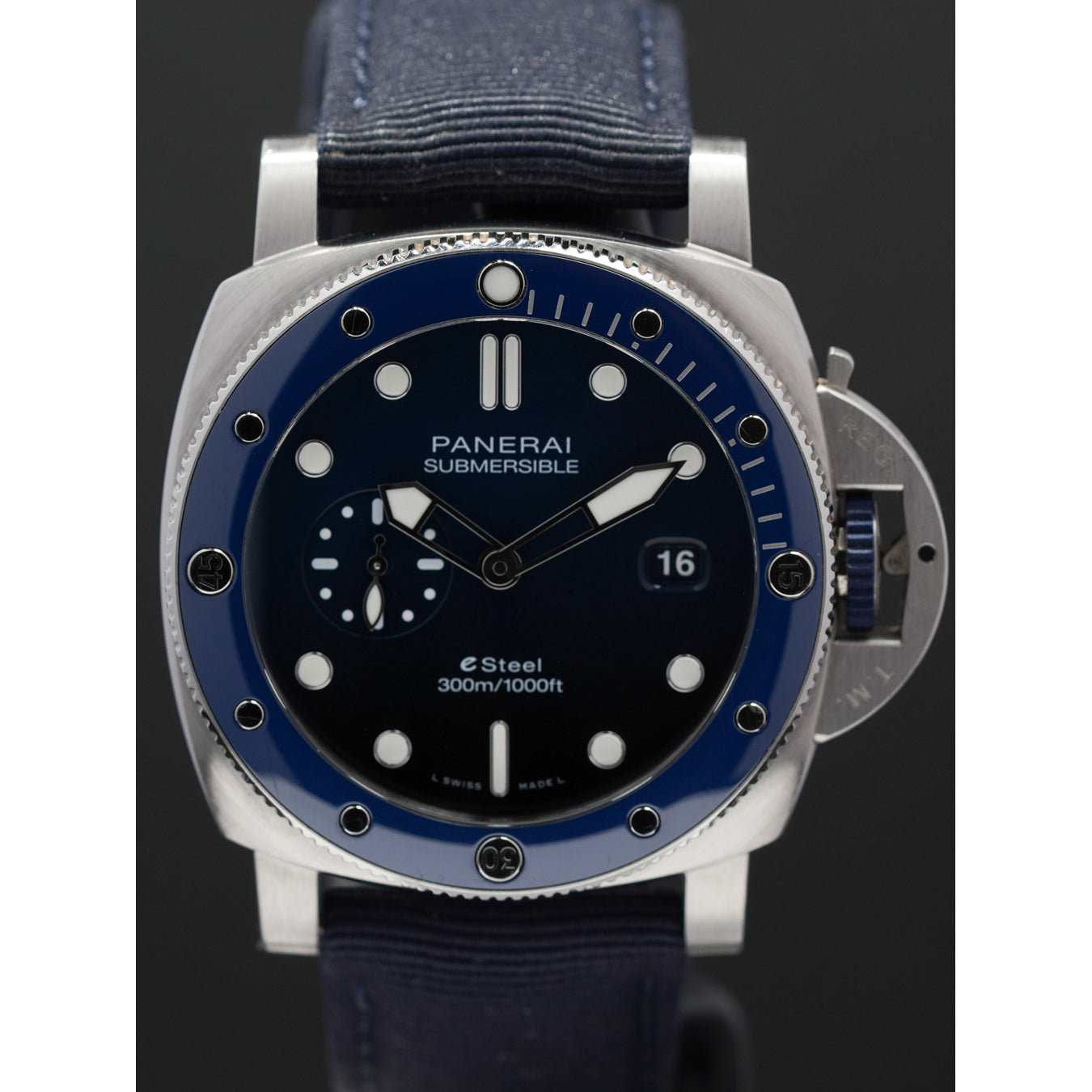 Panerai PAM01289 Submersible QuarantaQuattro Blu Profondo