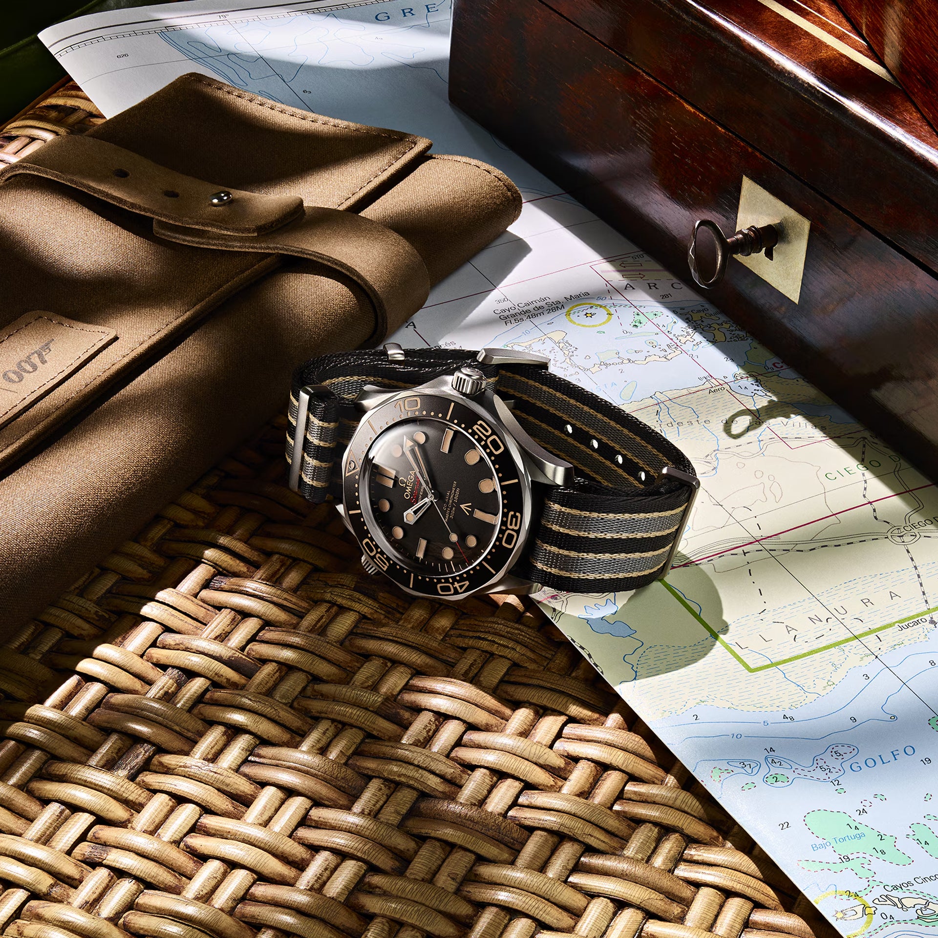 Omega Seamaster Diver 300m 007 James Bond Edition on NATO Strap