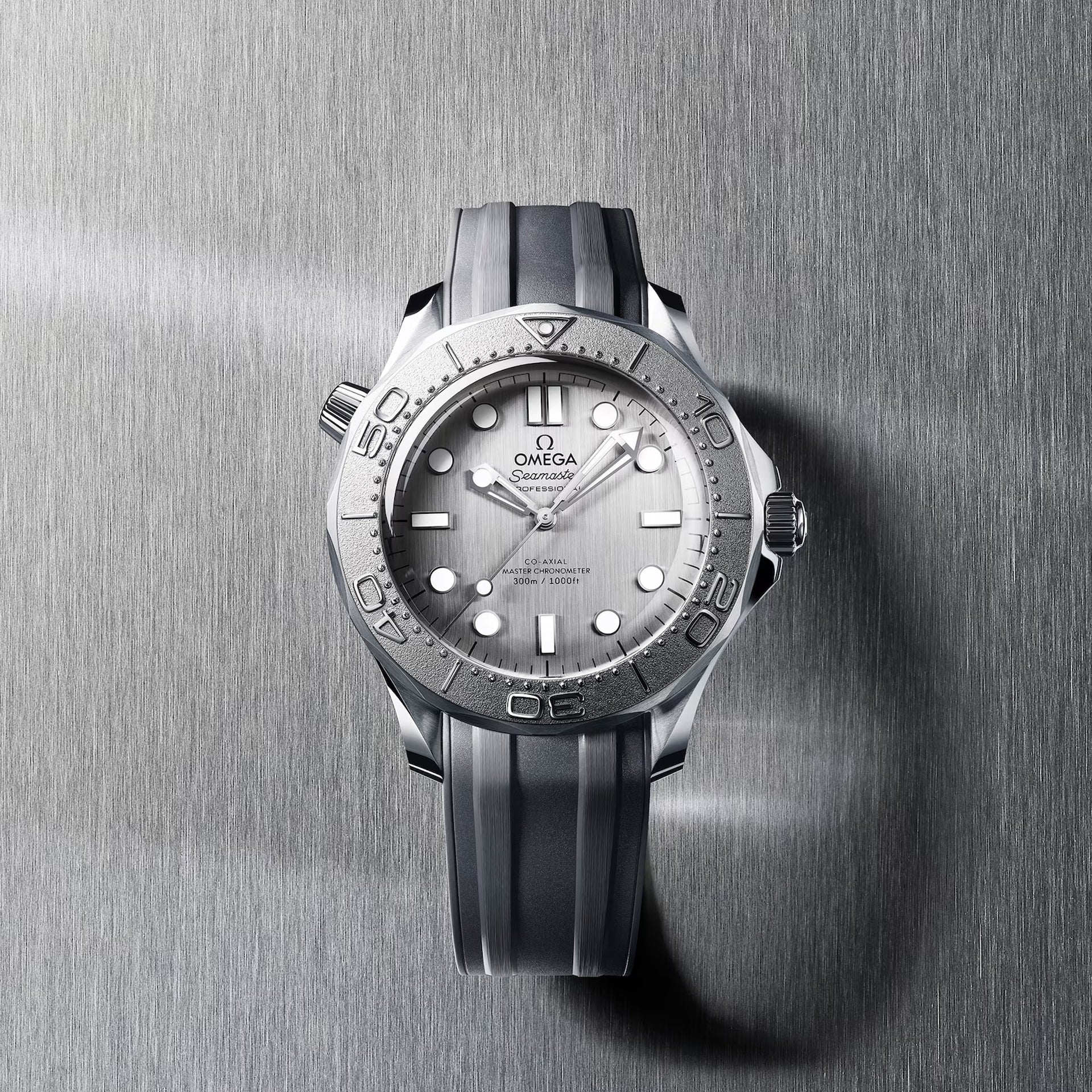 Omega 210.32.42.20.06.002 Seamaster Diver 300M