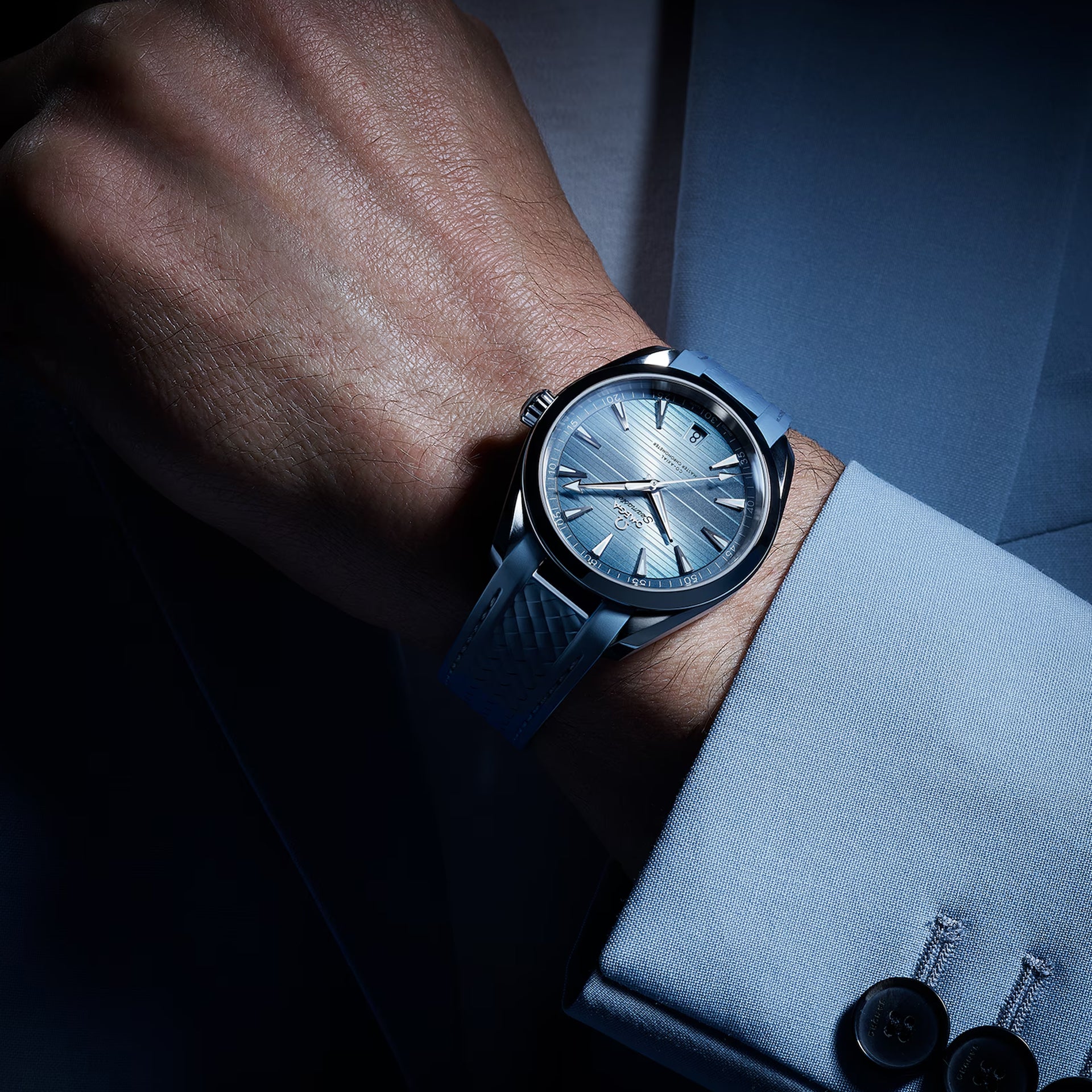 Omega 220.12.41.21.03.008 Seamaster Aqua Terra 150M Co-Axial Master Chronometer Summer Blue on Strap