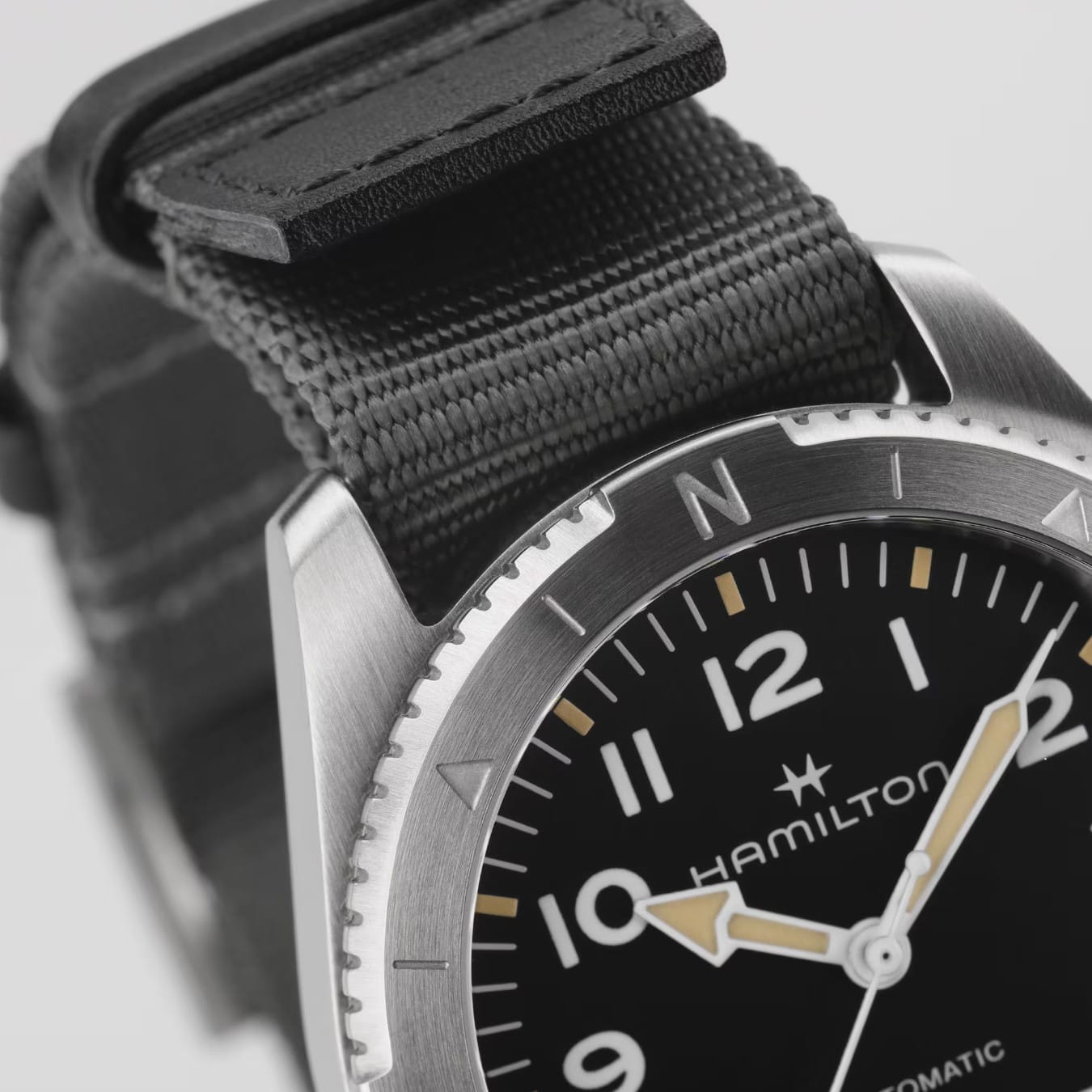 Hamilton H70225930 Khaki Field Expedition Auto 37mm