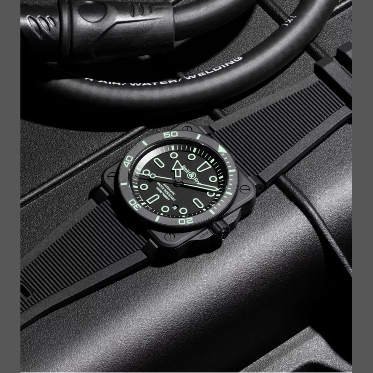 Bell & Ross BR03A-D-OL-CE/SRB Diver Outline Ceramic