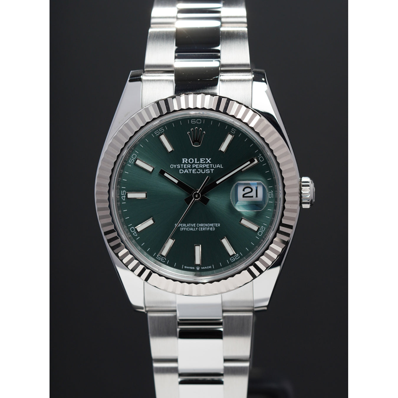 Rolex 126334-0027 Datejust 41mm Green Oyster