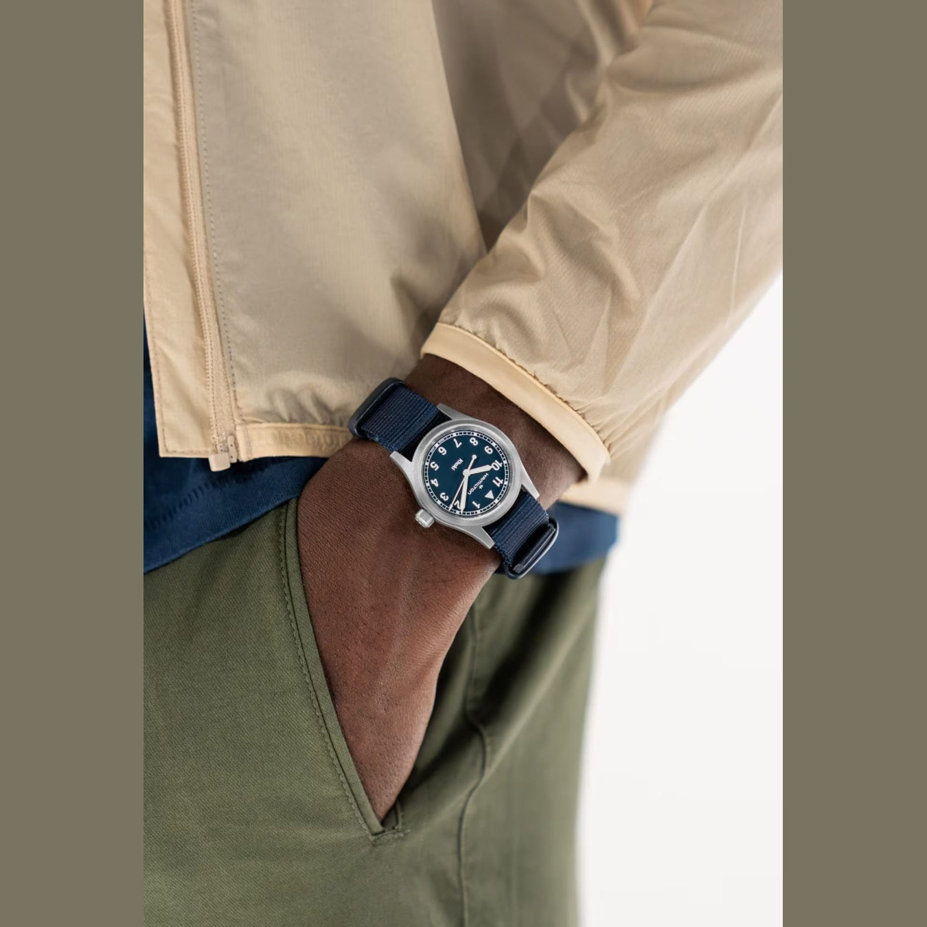 Hamilton H69301940 Khaki Field Quartz 33mm
