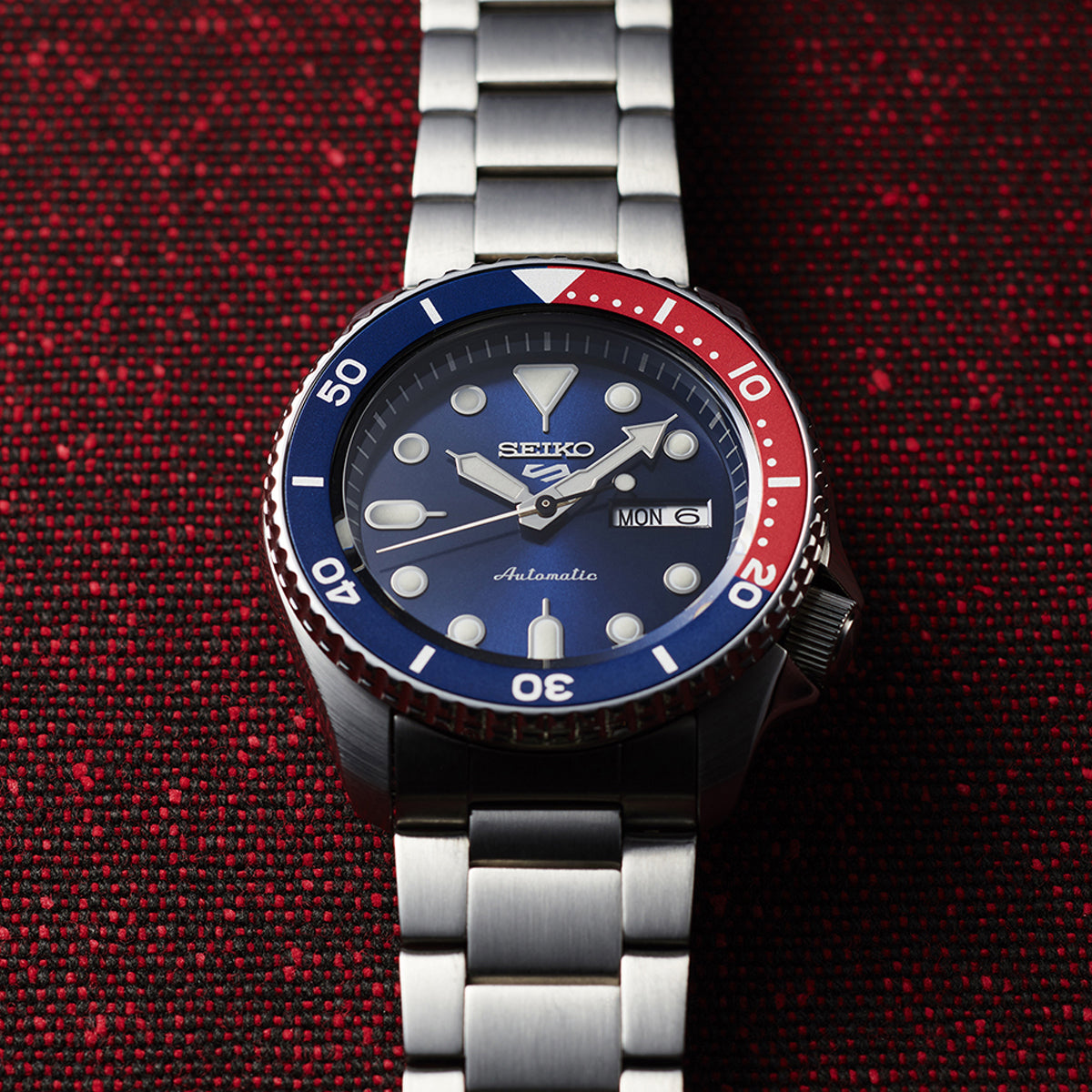 Seiko 5 Sports SRPD53