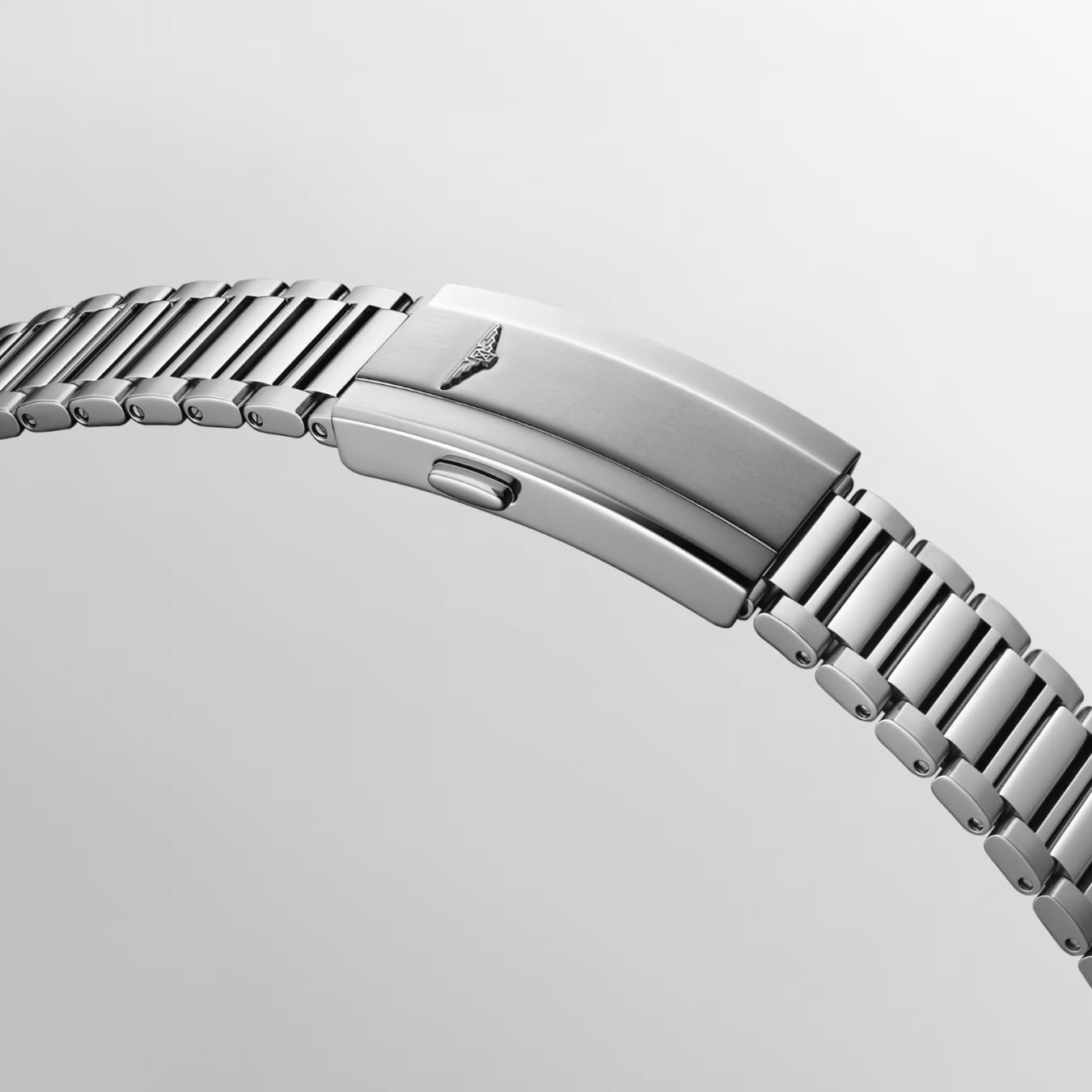 Longines L1.650.4.02.6 Conquest Heritage