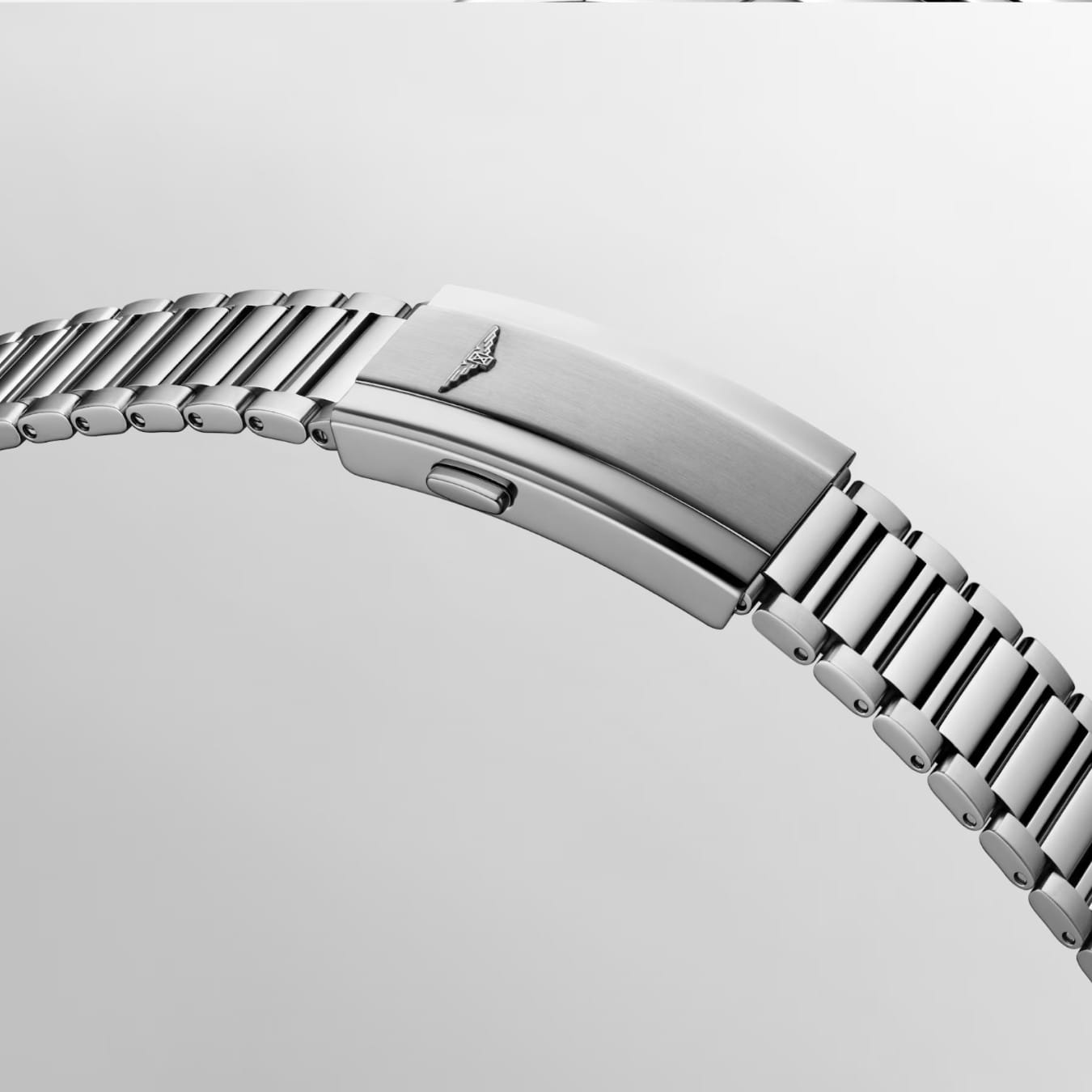 Longines L1.649.4.02.6 Conquest Heritage